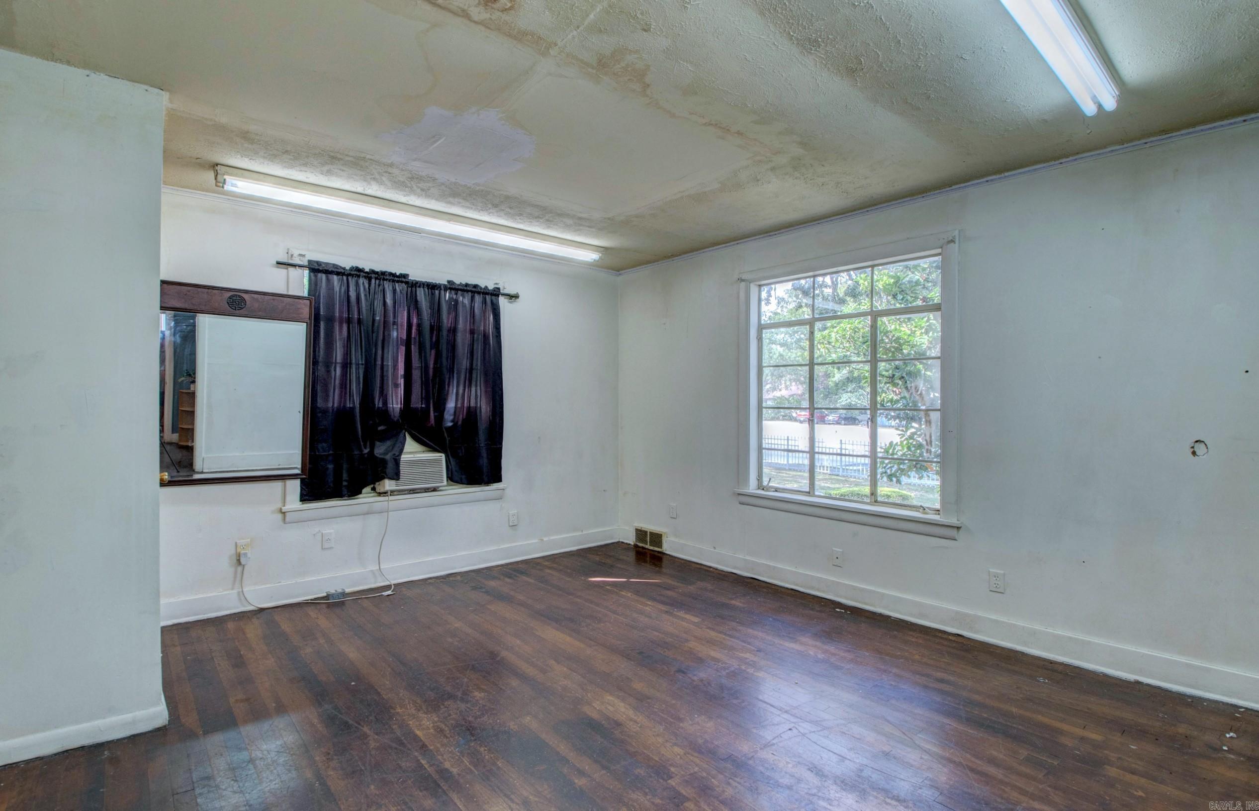 Moore & Penzel - Residential Income