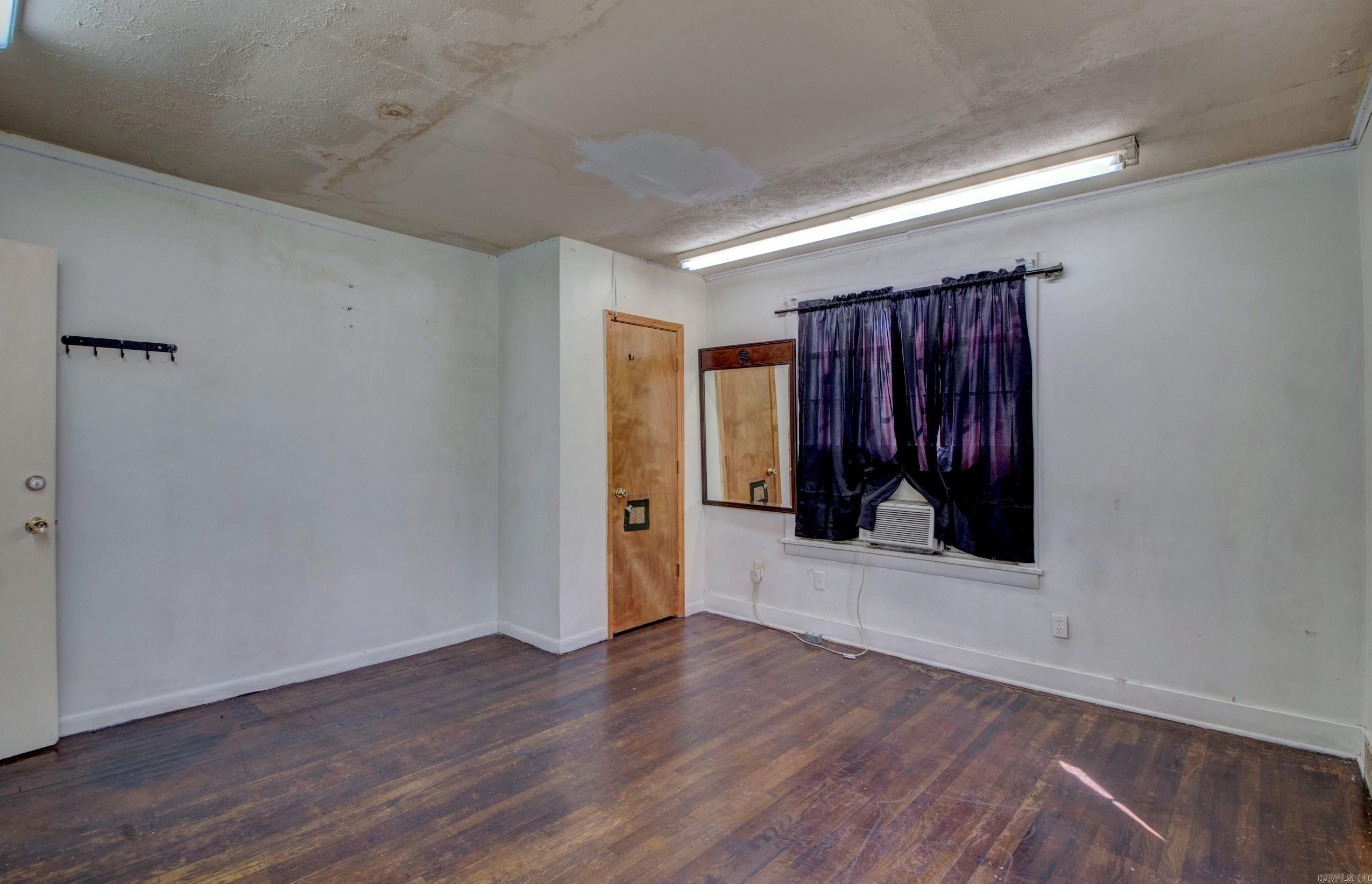 Moore & Penzel - Residential Income