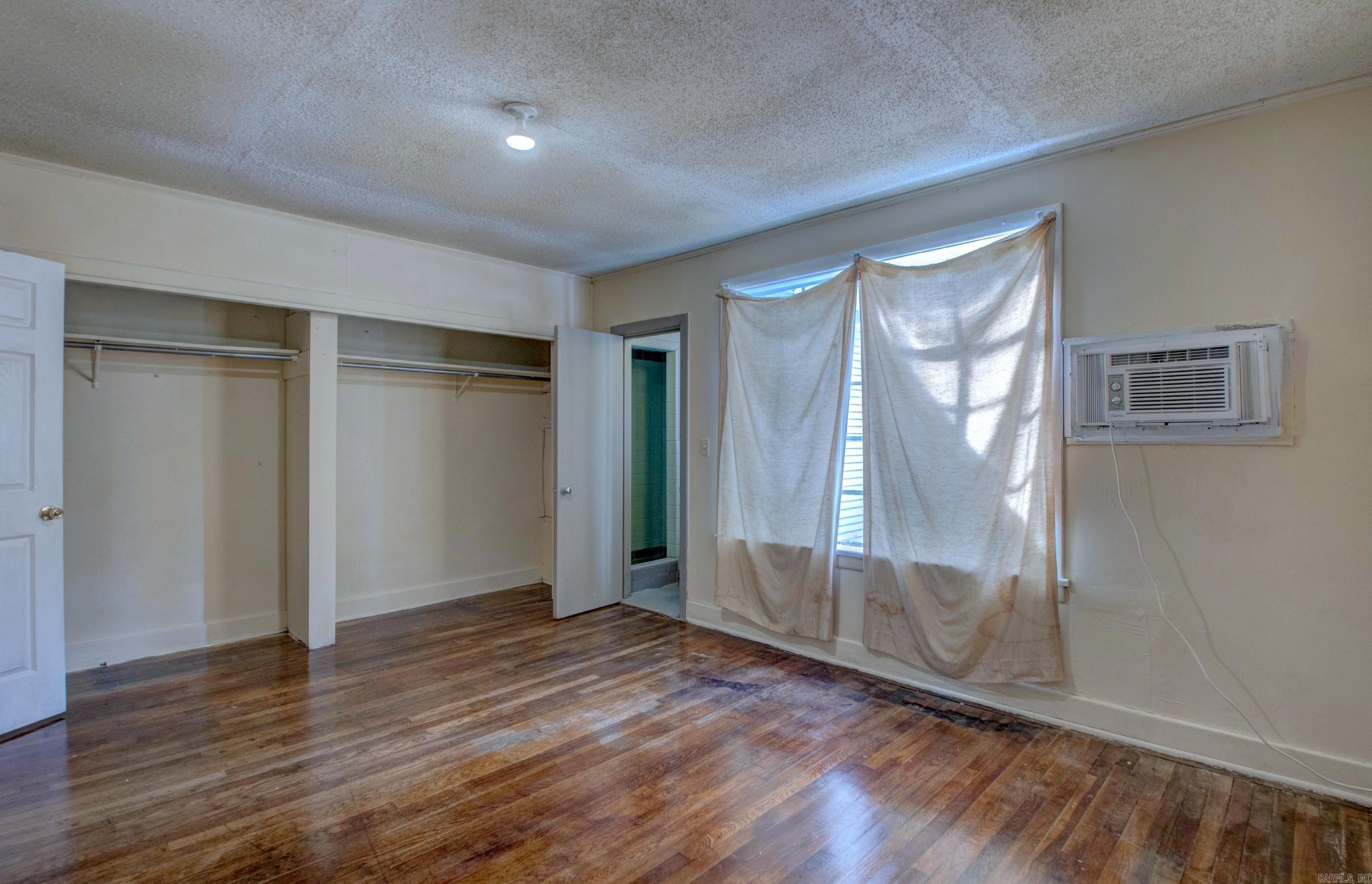 Moore & Penzel - Residential Income
