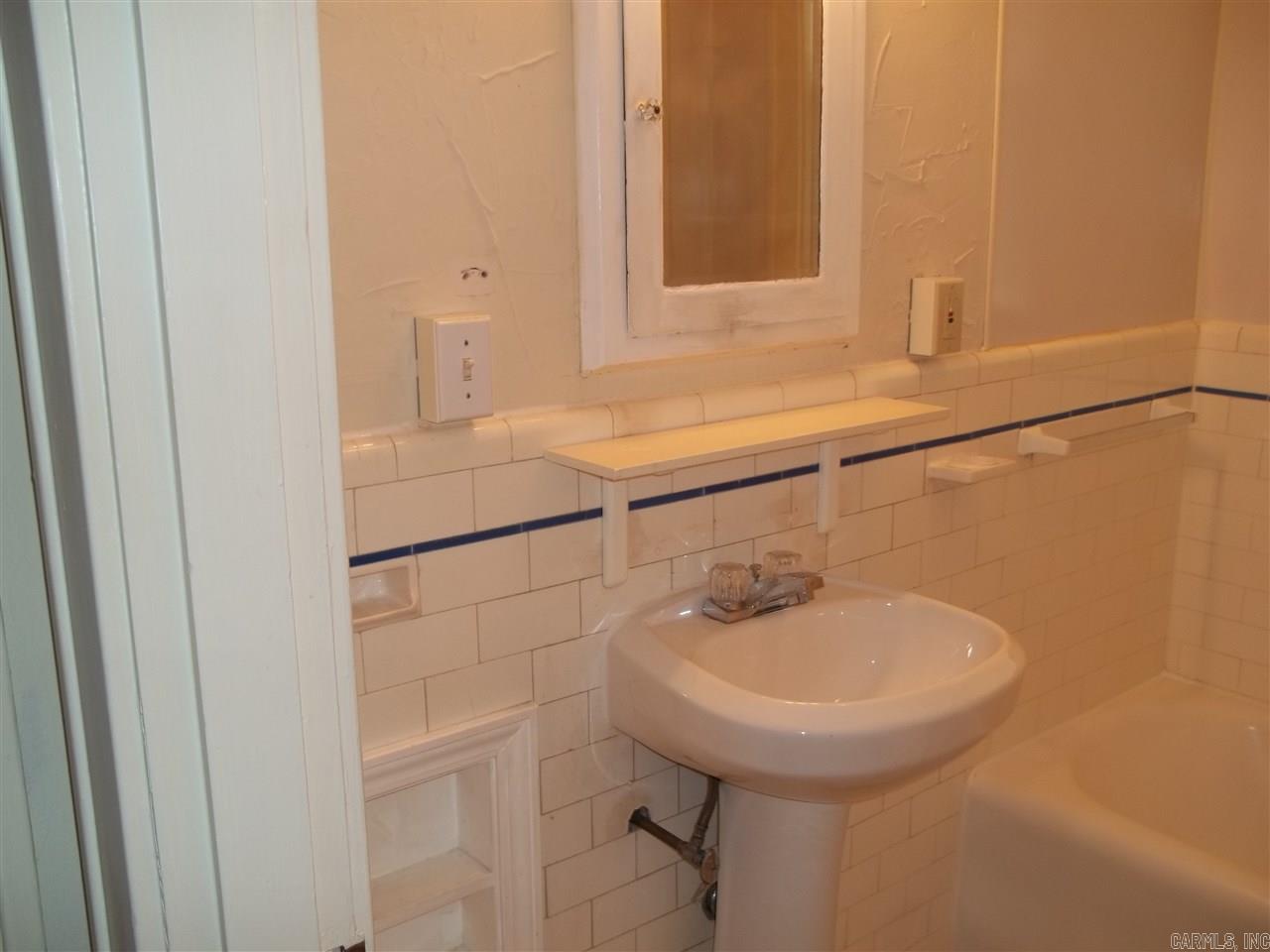 Taylor CH - Residential Lease