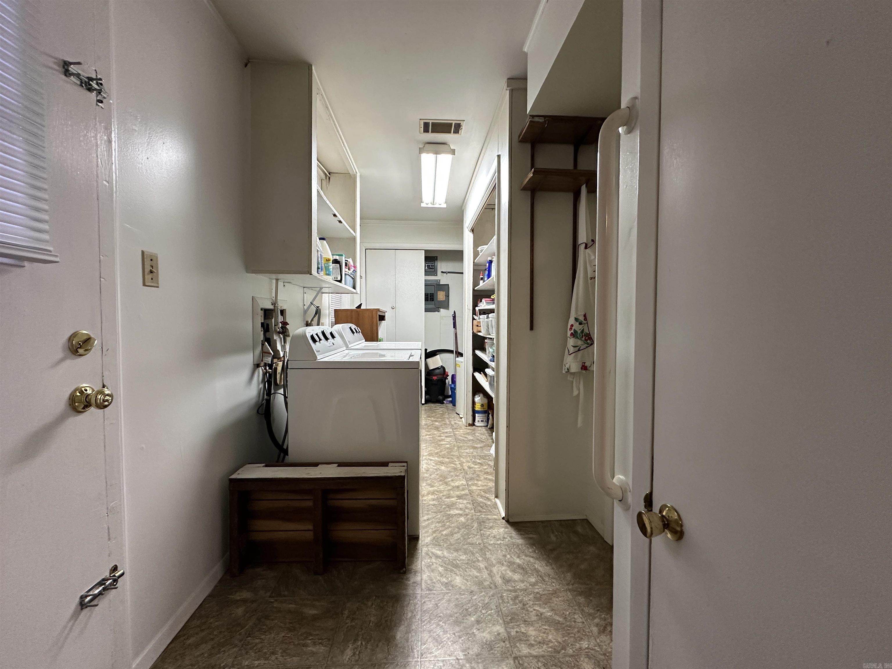 Lawrence - Residential