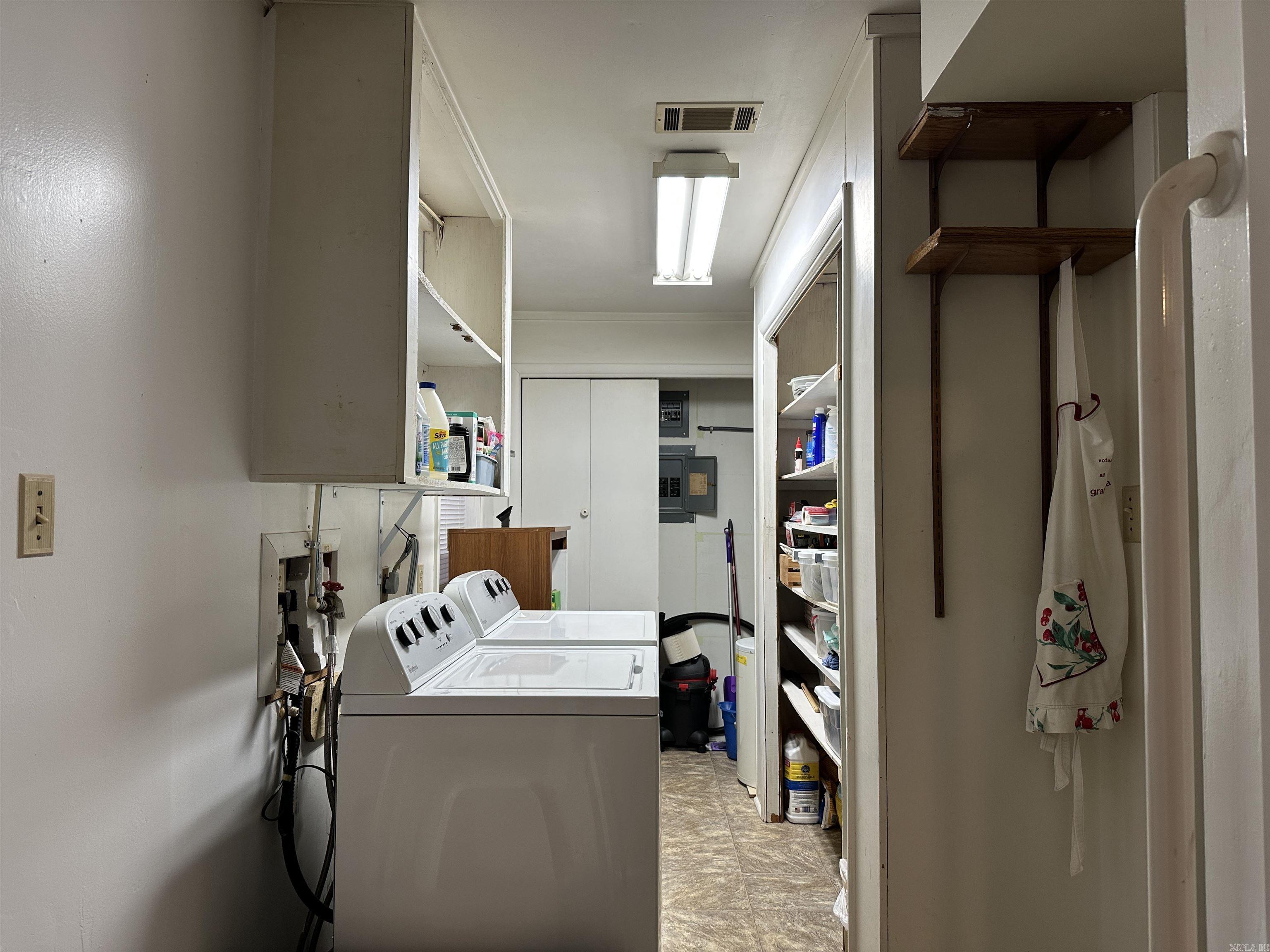 Lawrence - Residential