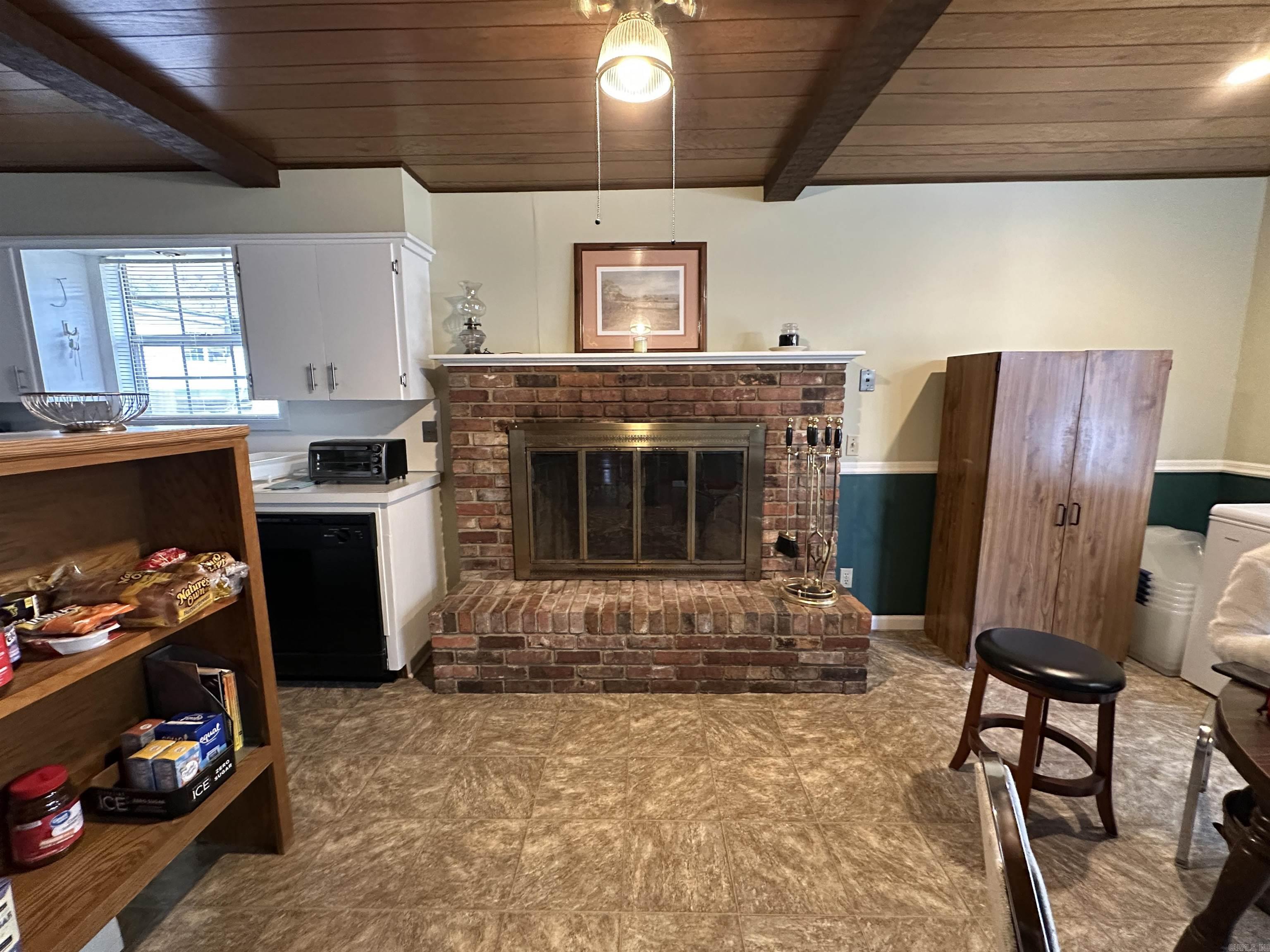 Lawrence - Residential