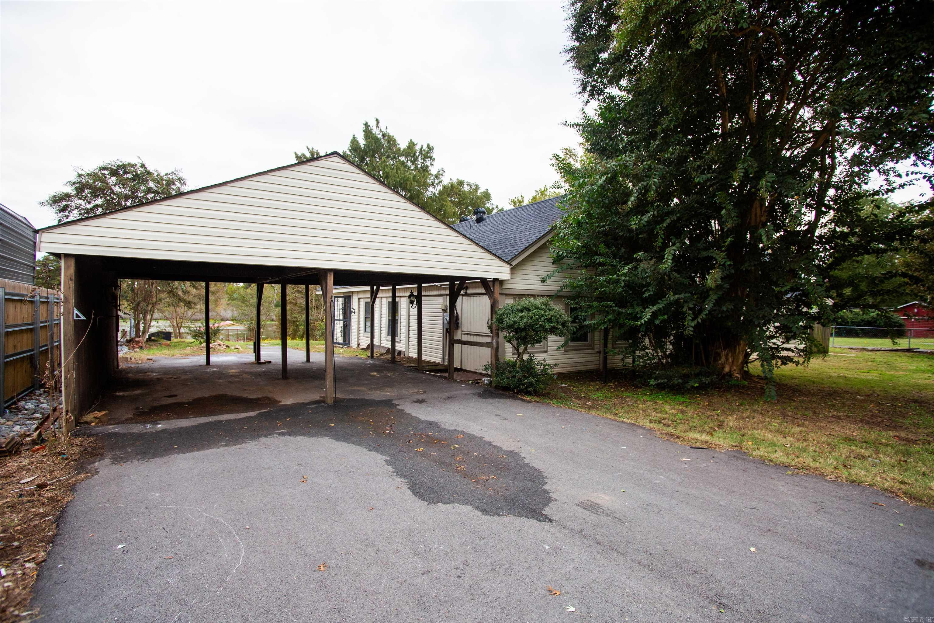 River Manor Estates - Residential Lease