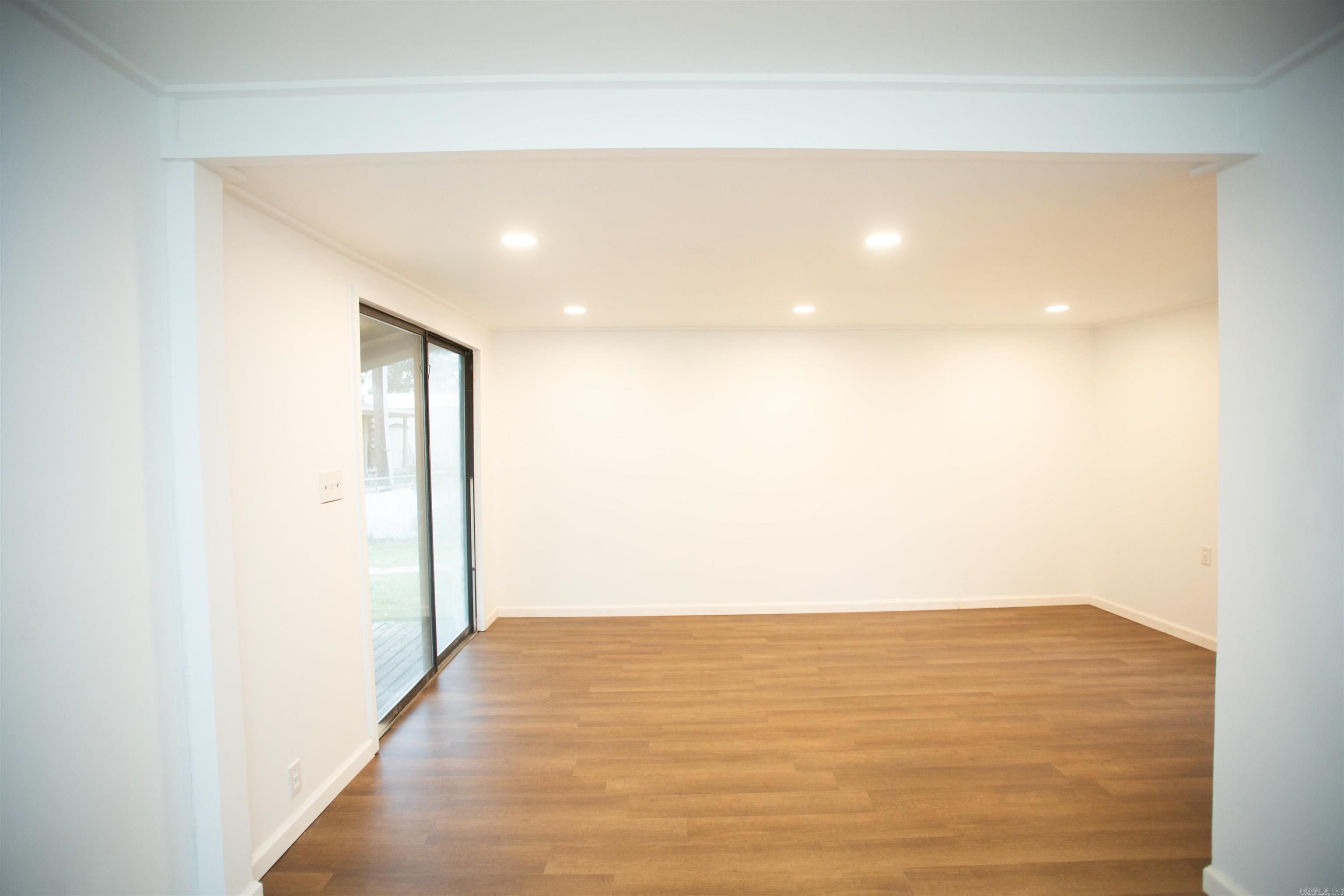 River Manor Estates - Residential Lease