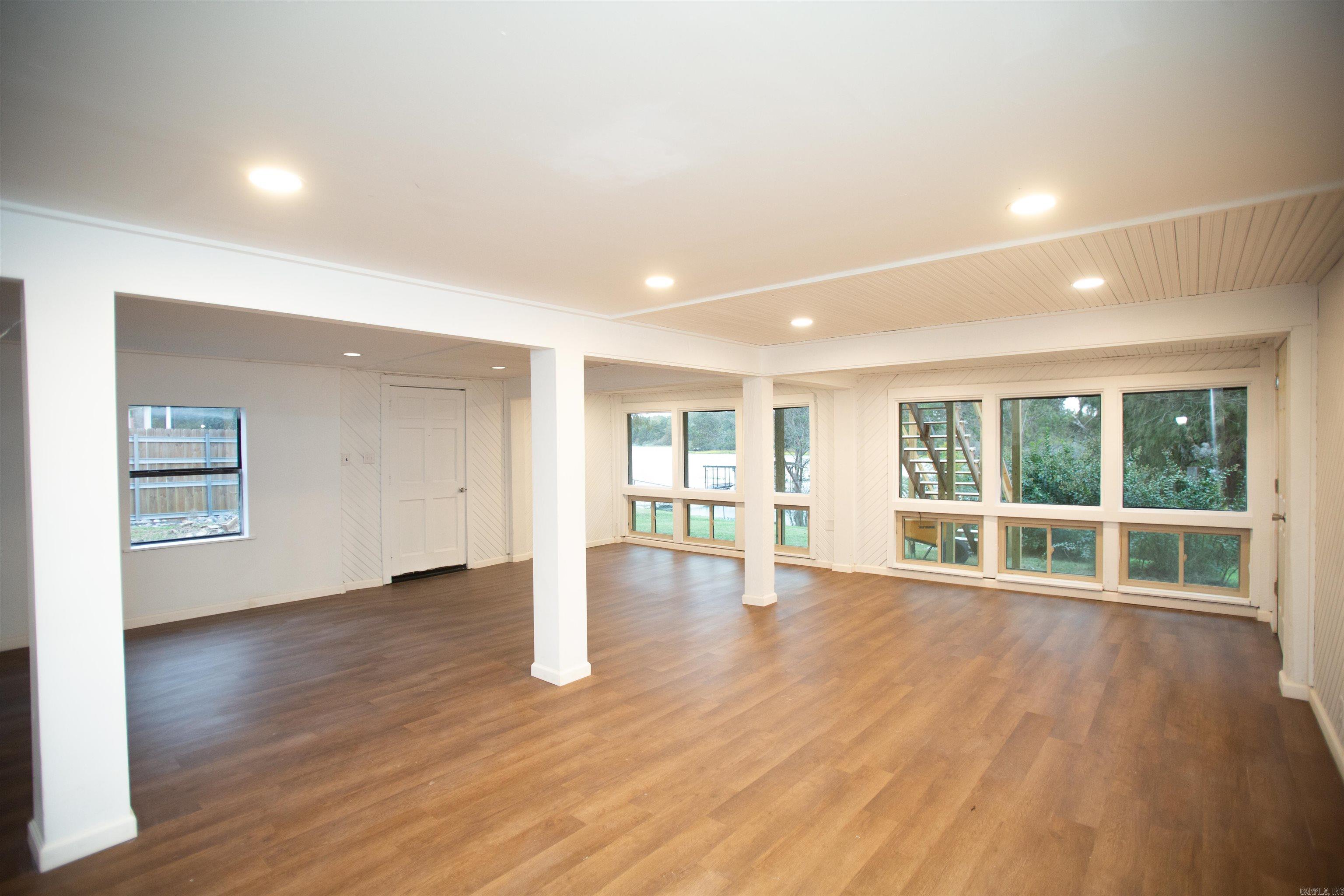 River Manor Estates - Residential Lease