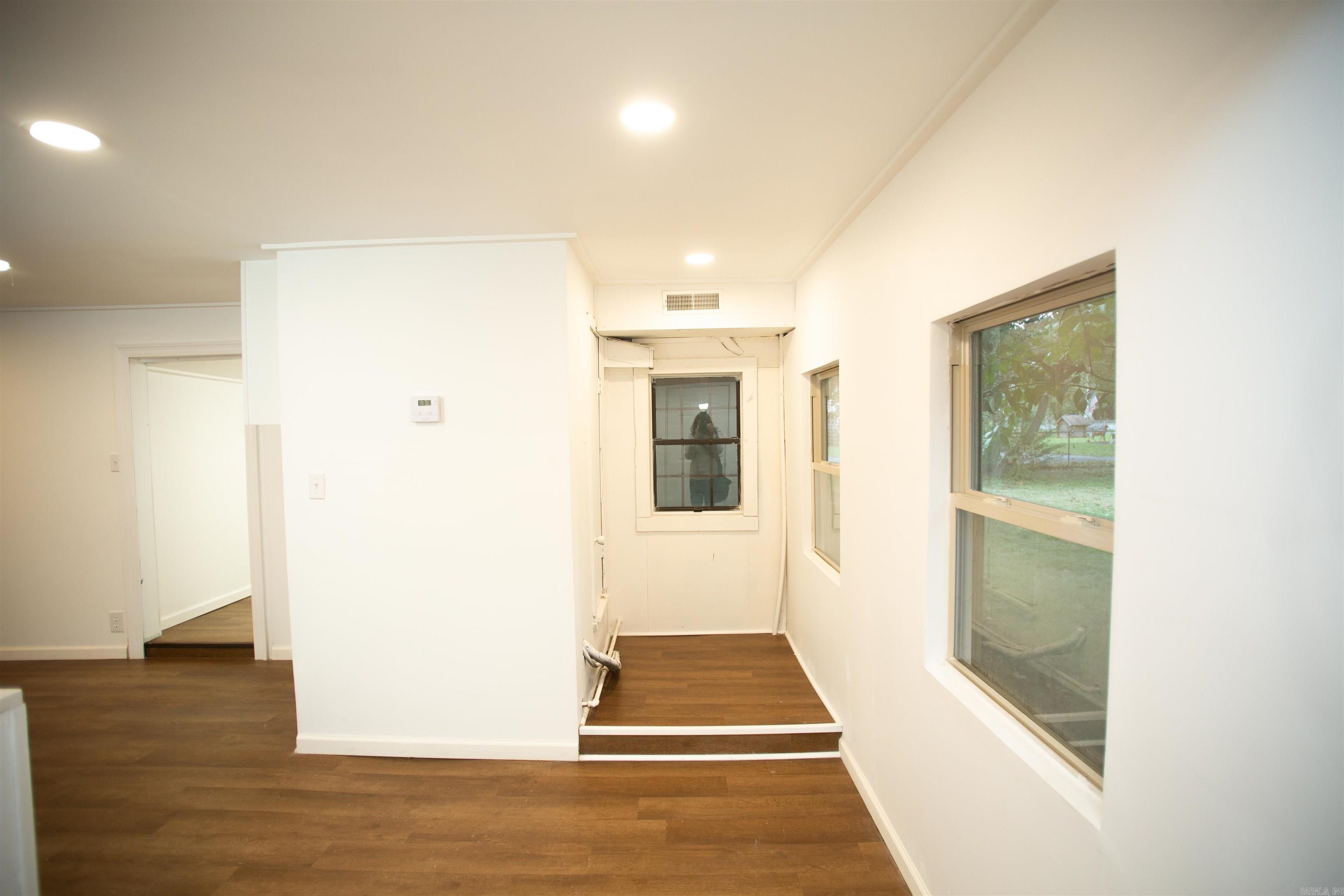 River Manor Estates - Residential Lease