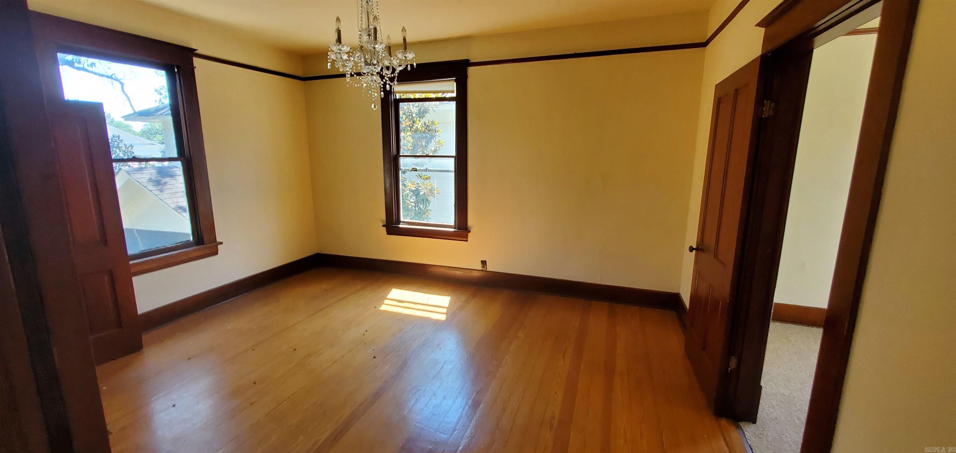 North Argenta - Commercial Sale