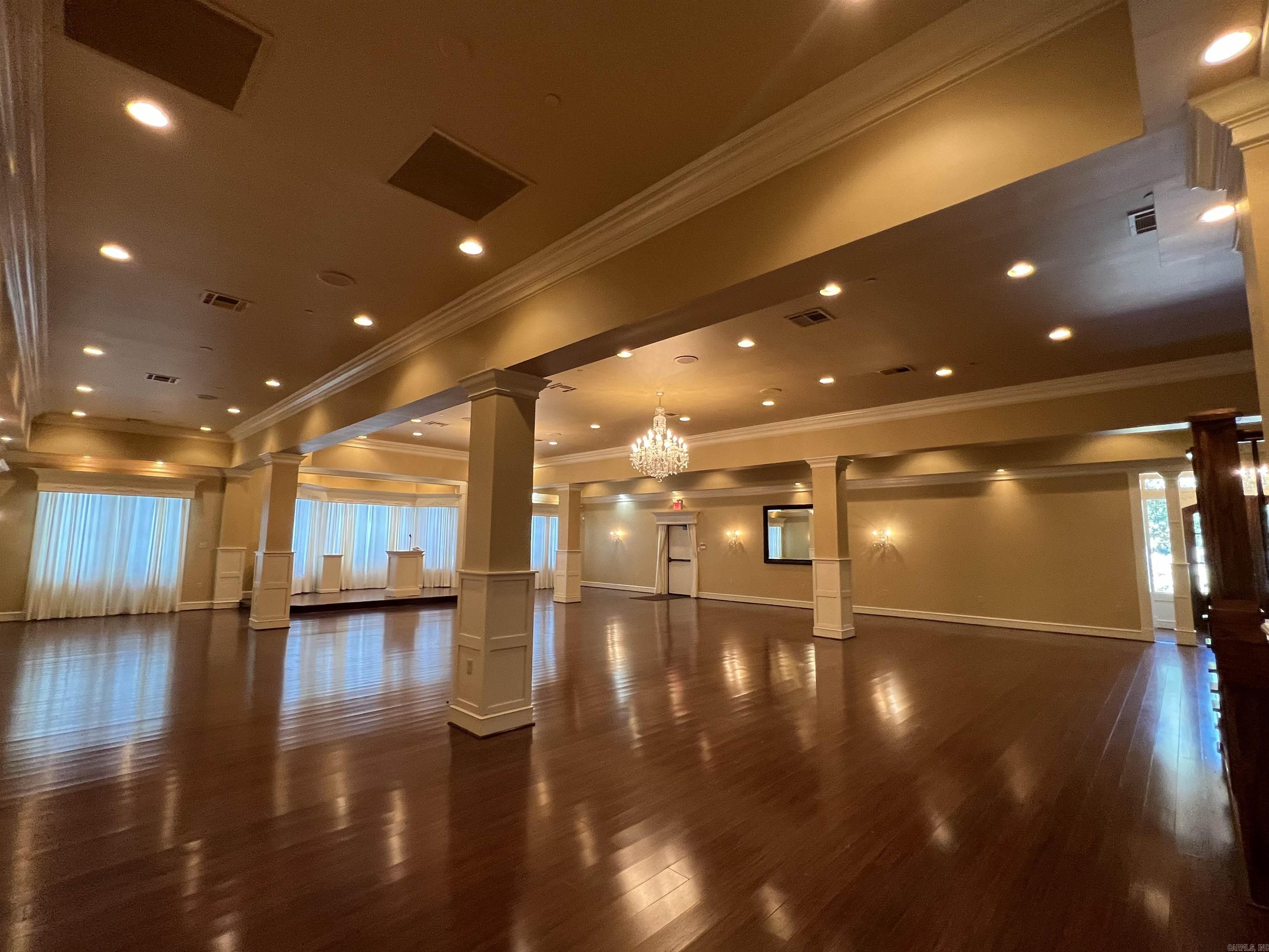 North Argenta - Commercial Sale