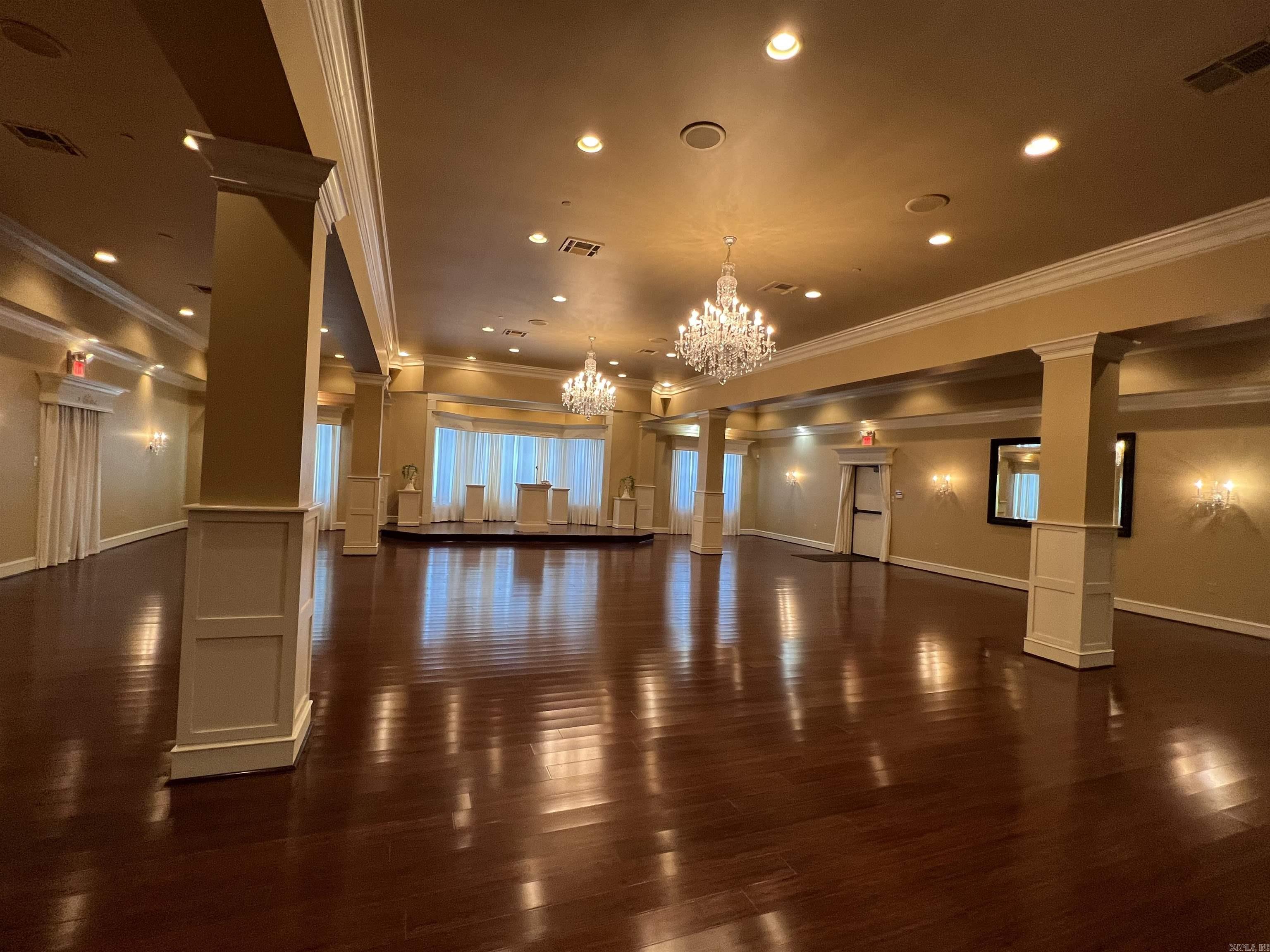 North Argenta - Commercial Sale