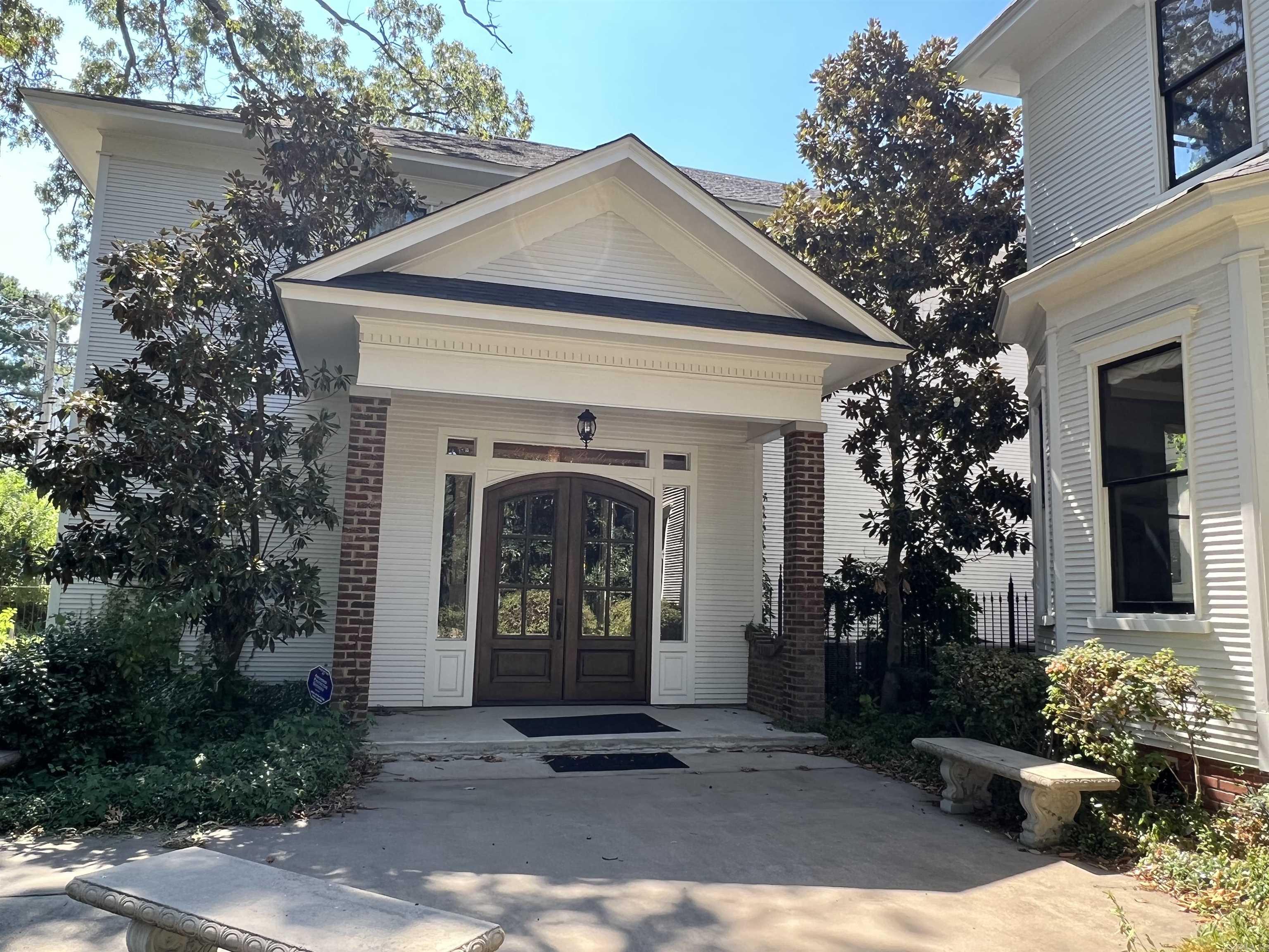 North Argenta - Commercial Sale