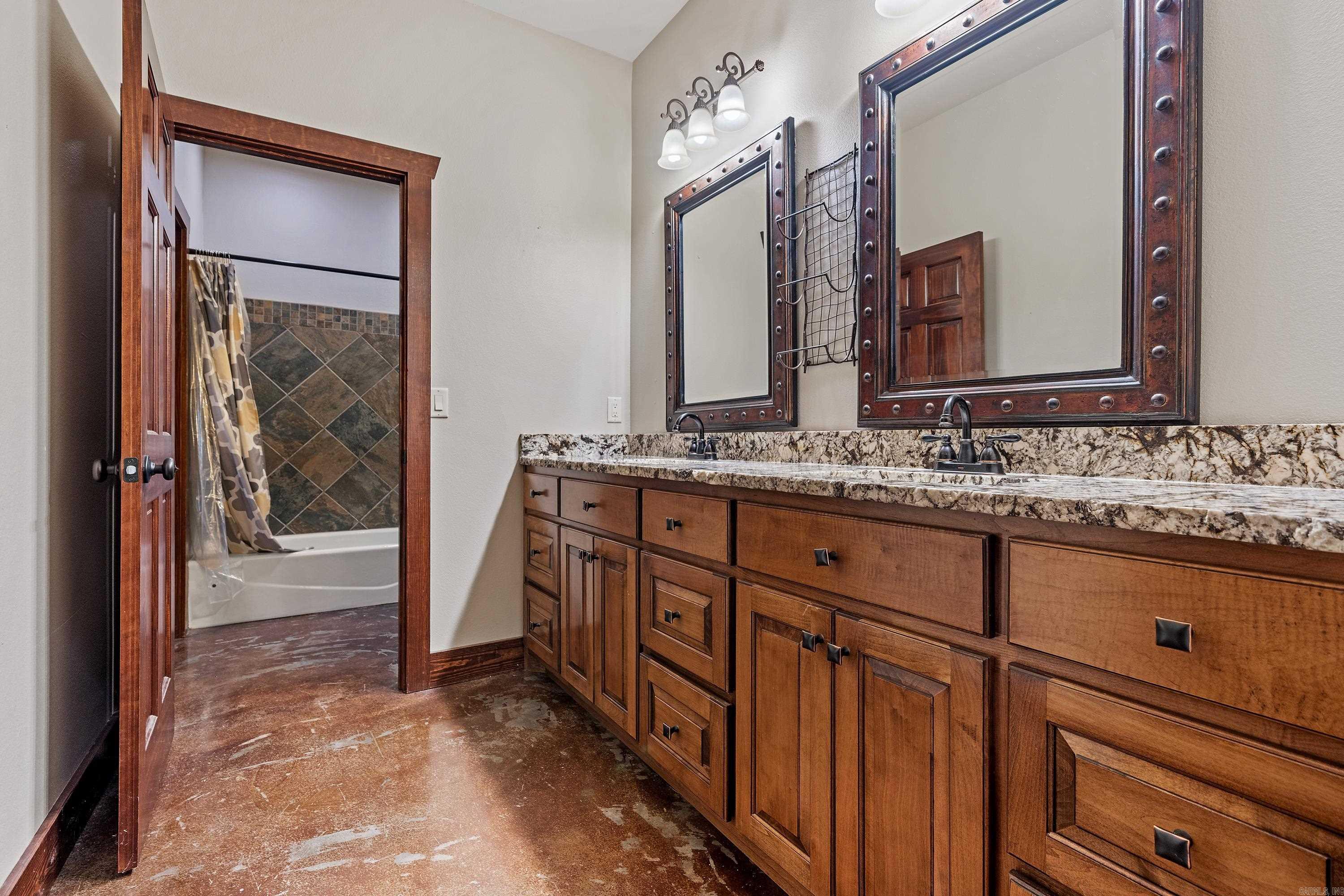 QUAIL RIDGE ESTATES - Residential