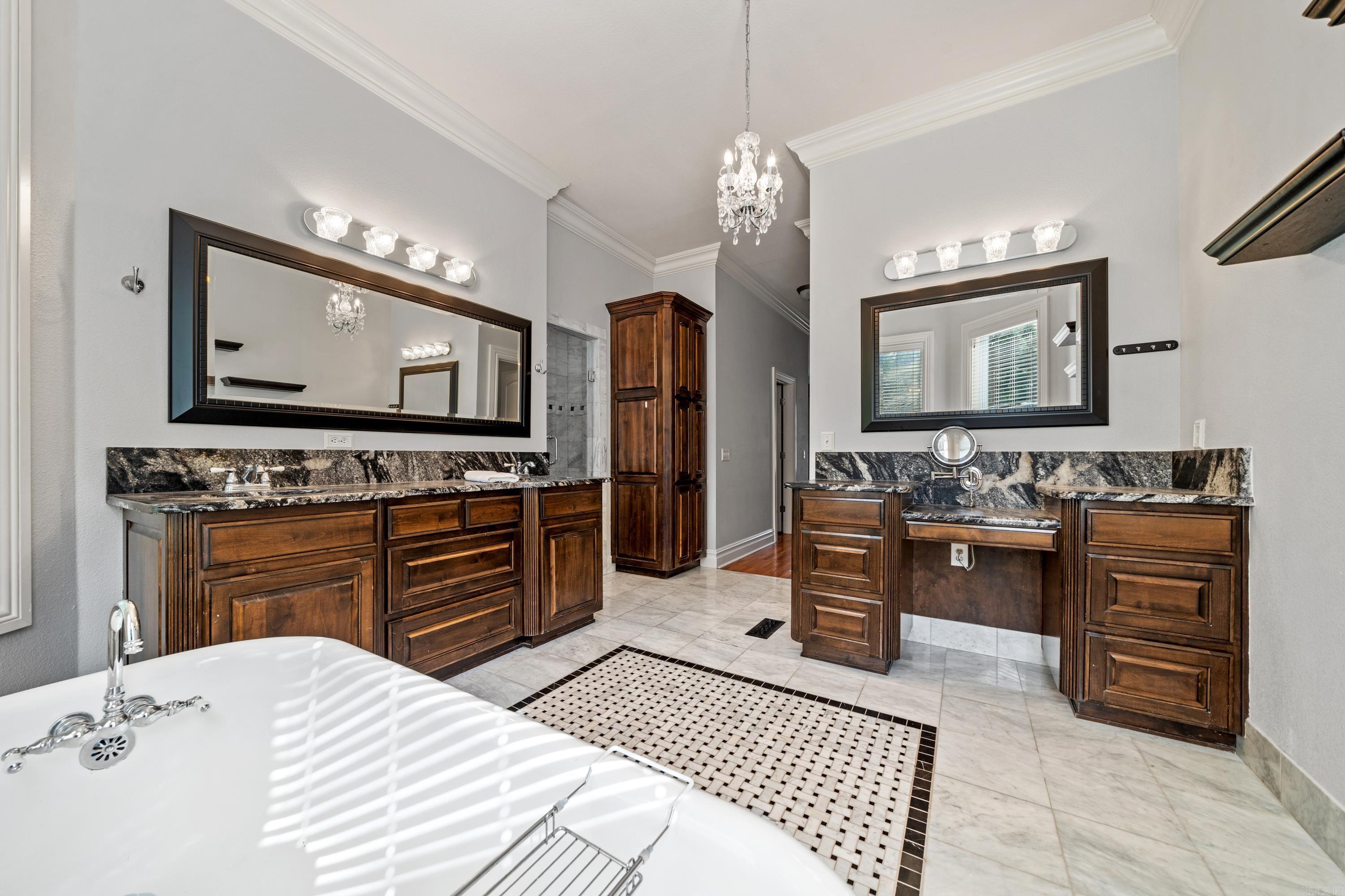 QUAIL RIDGE ESTATES - Residential