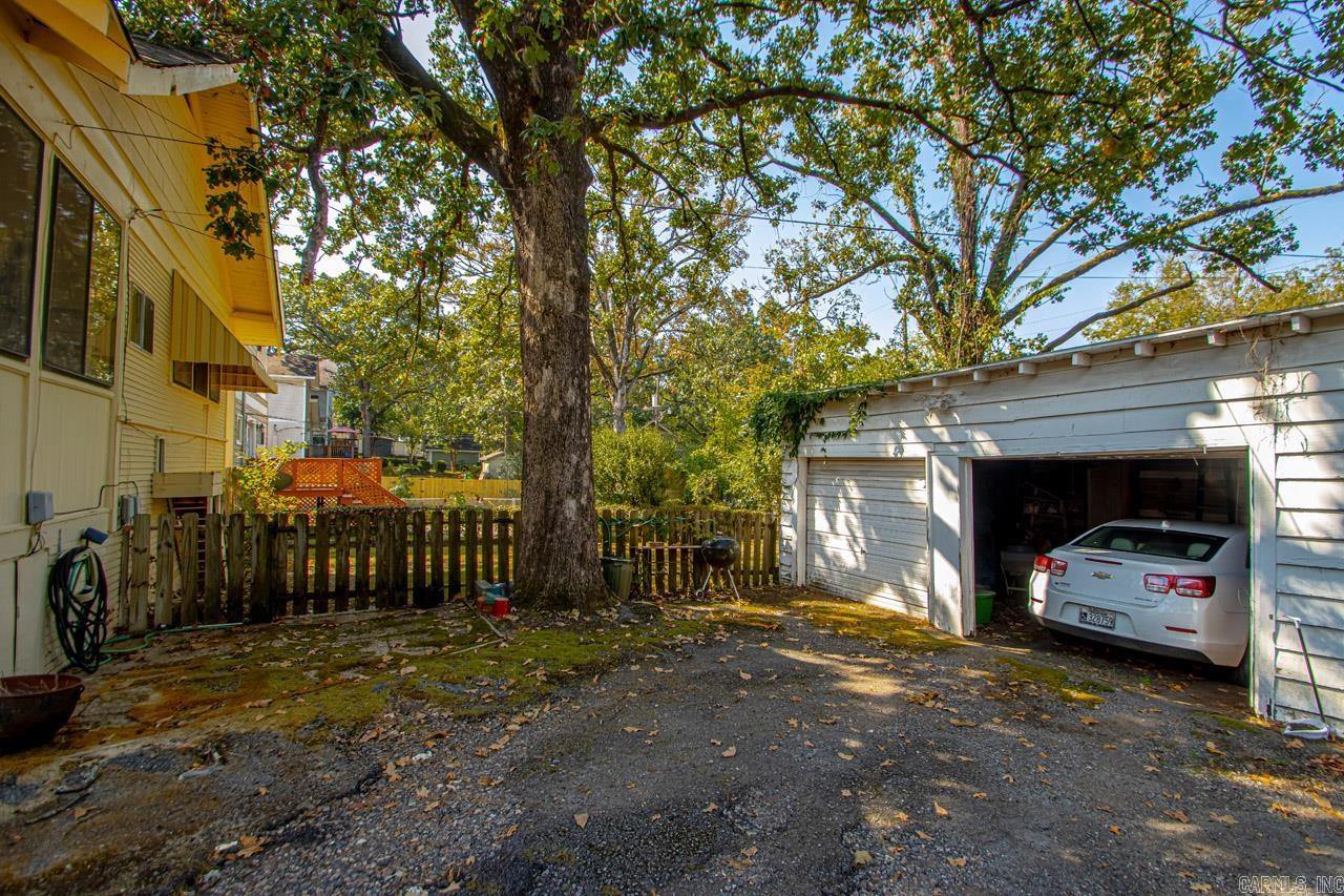 PULASKI HEIGHTS - Residential