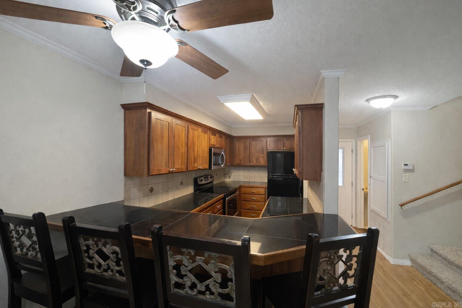 CHELSEA GLADE CONDO - Residential