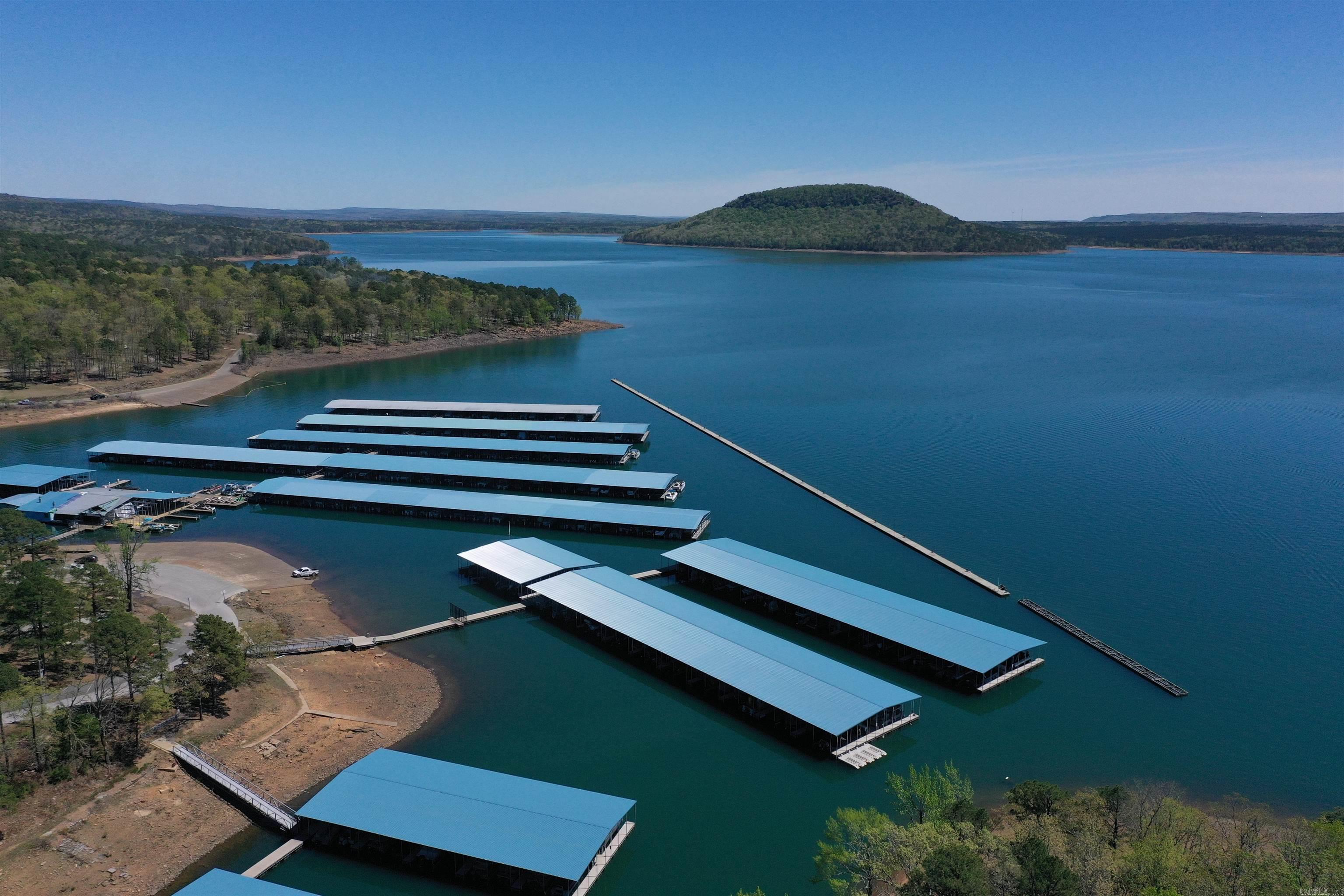 CHELSEA GLADE CONDO - Residential