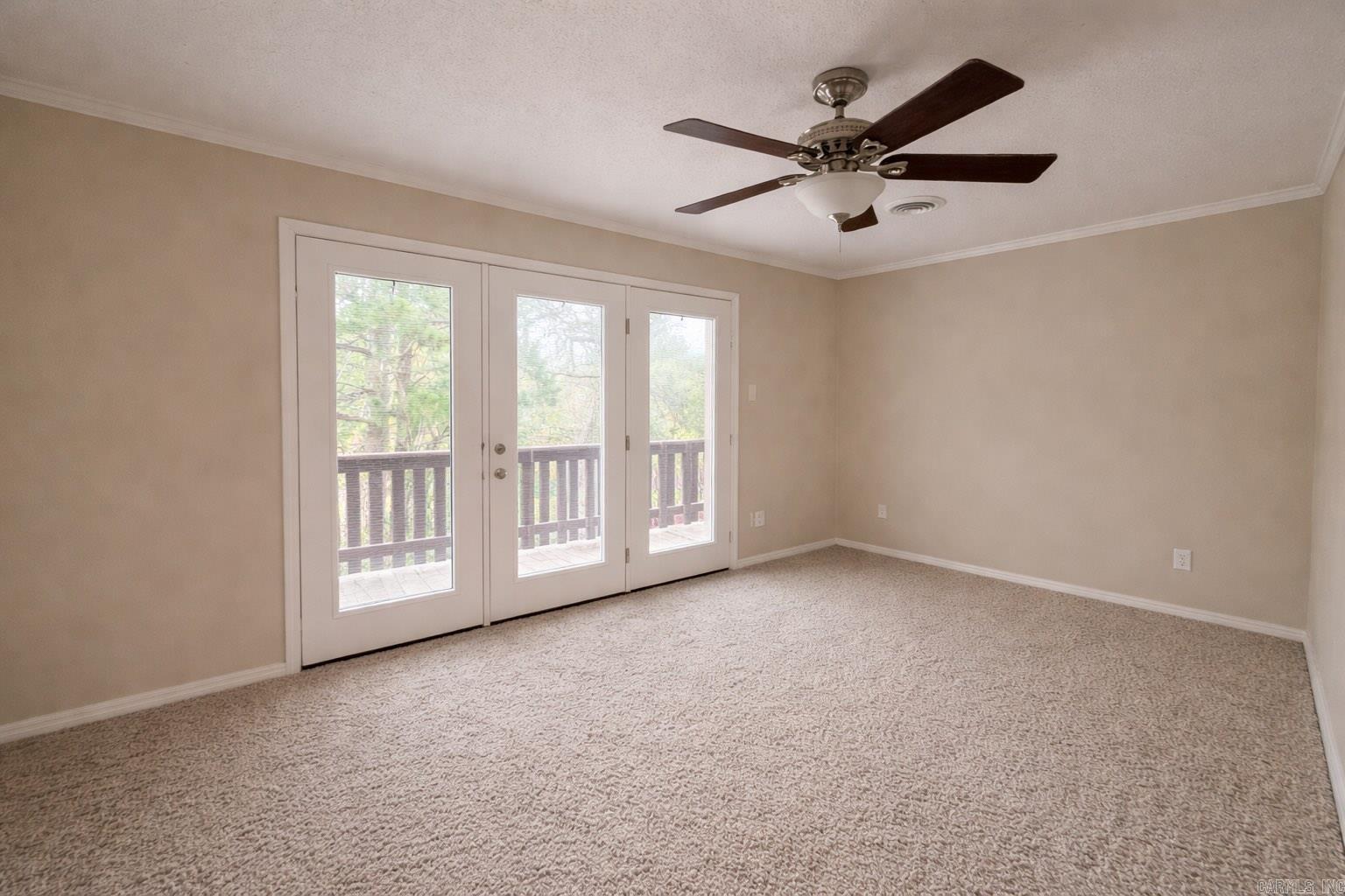 CHELSEA GLADE CONDO - Residential