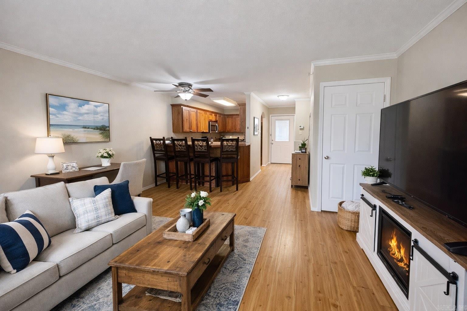 CHELSEA GLADE CONDO - Residential