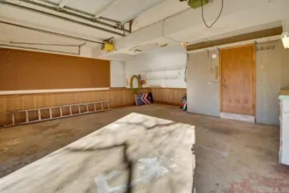 LYNNWOOD EST - Residential