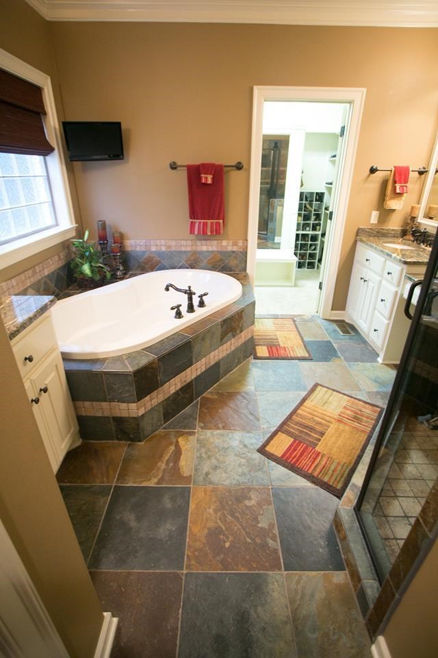 WOODLANDS EDGE - Residential