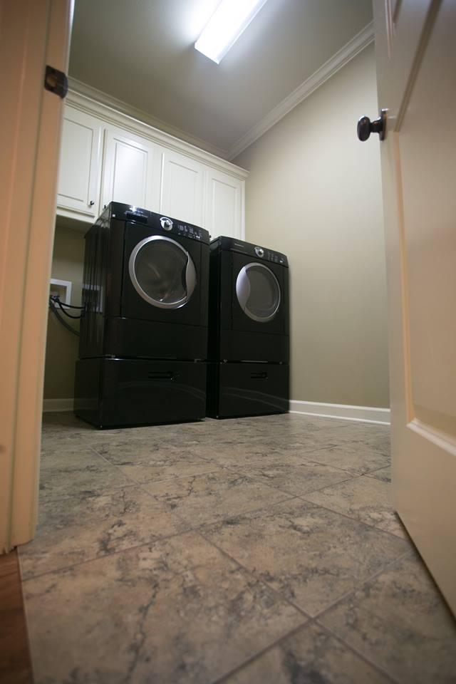 WOODLANDS EDGE - Residential