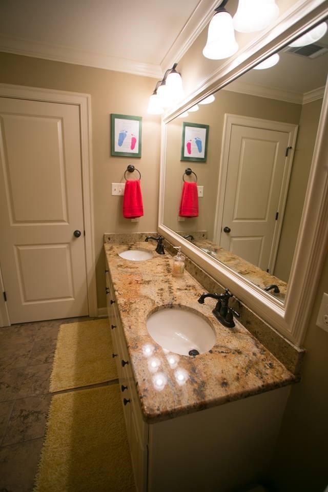 WOODLANDS EDGE - Residential