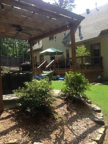 WOODLANDS EDGE - Residential