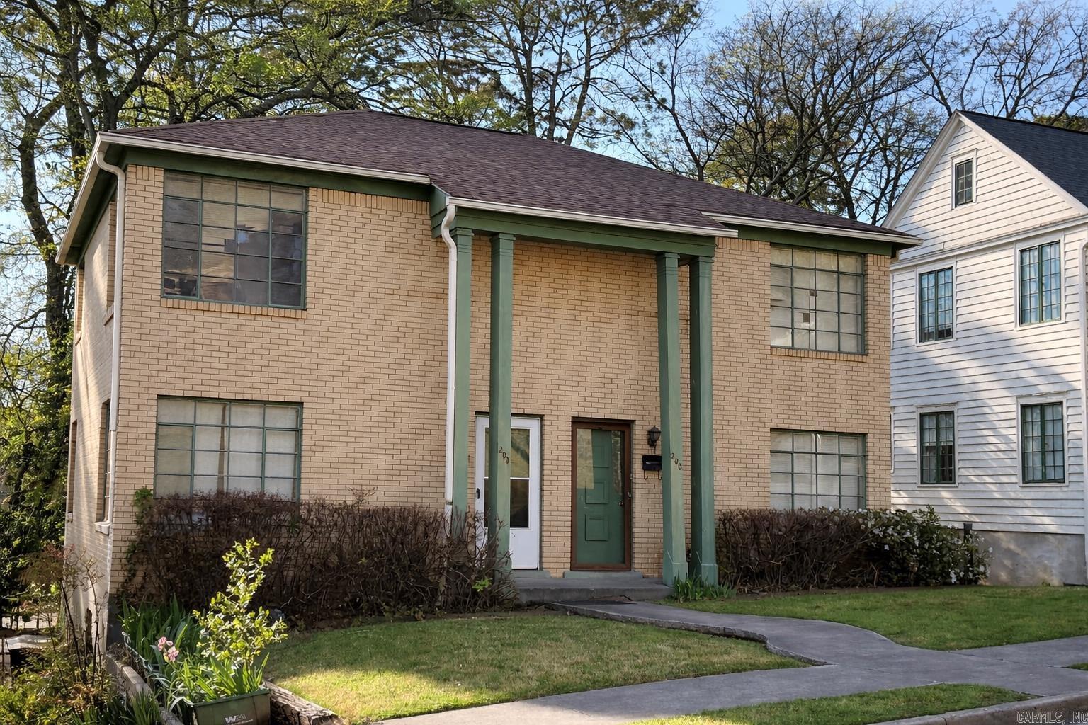 YOUNGS PARK - Residential