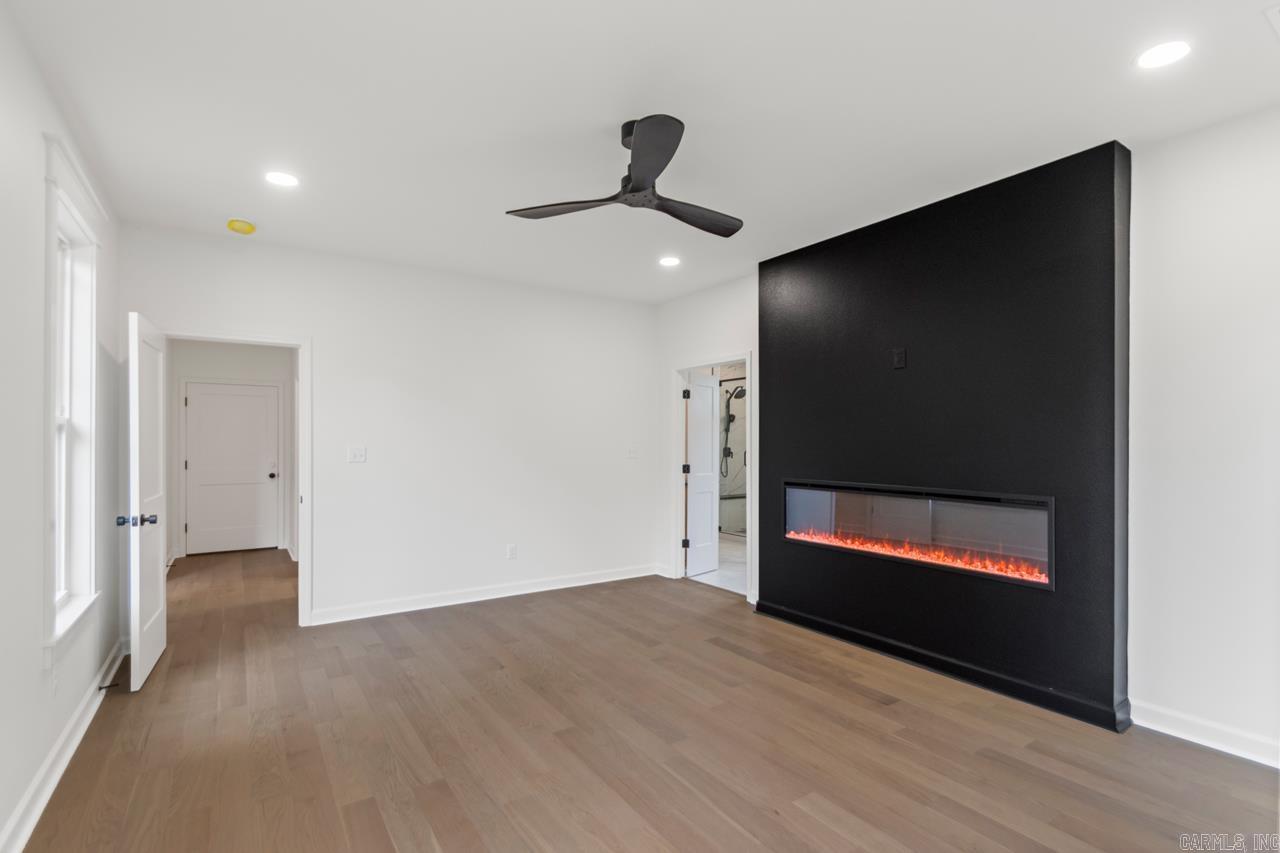 PLEASANT LAKE ESTATES - Residential