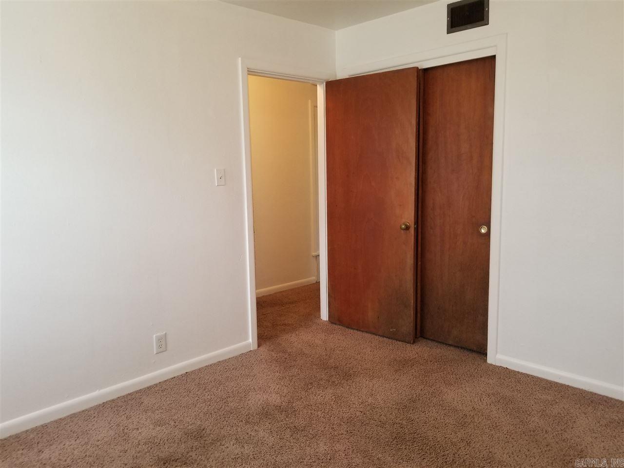 Oak Hurst - Residential Lease