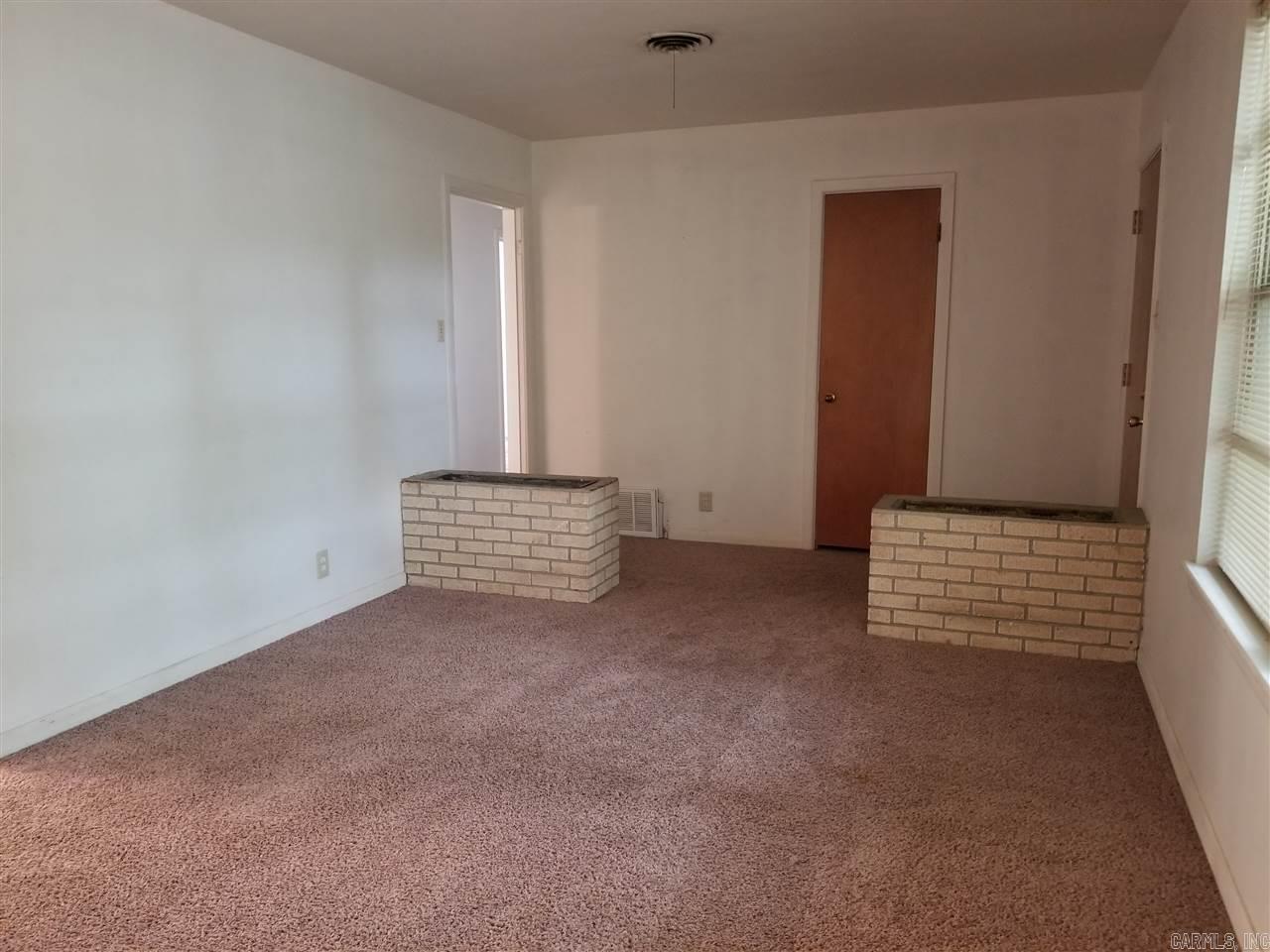 Oak Hurst - Residential Lease