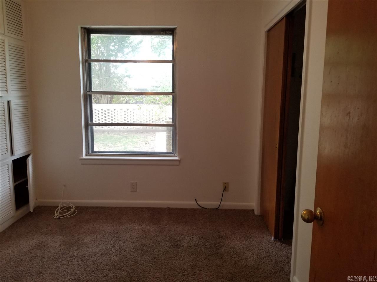 Oak Hurst - Residential Lease