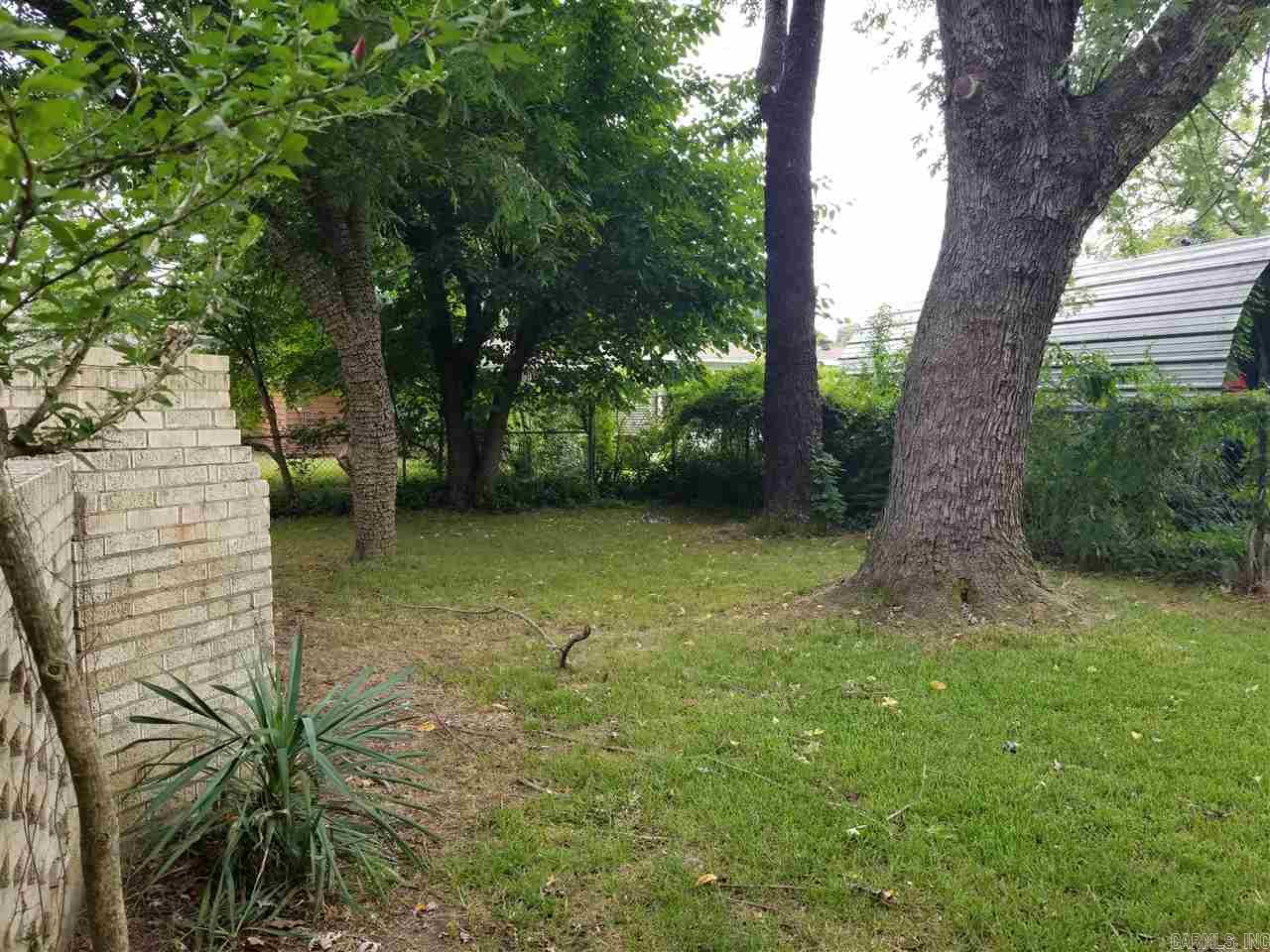 Oak Hurst - Residential Lease