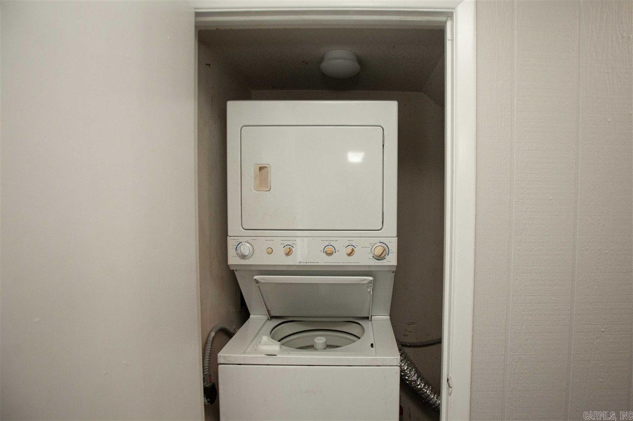 Hill Crest - Residential Lease