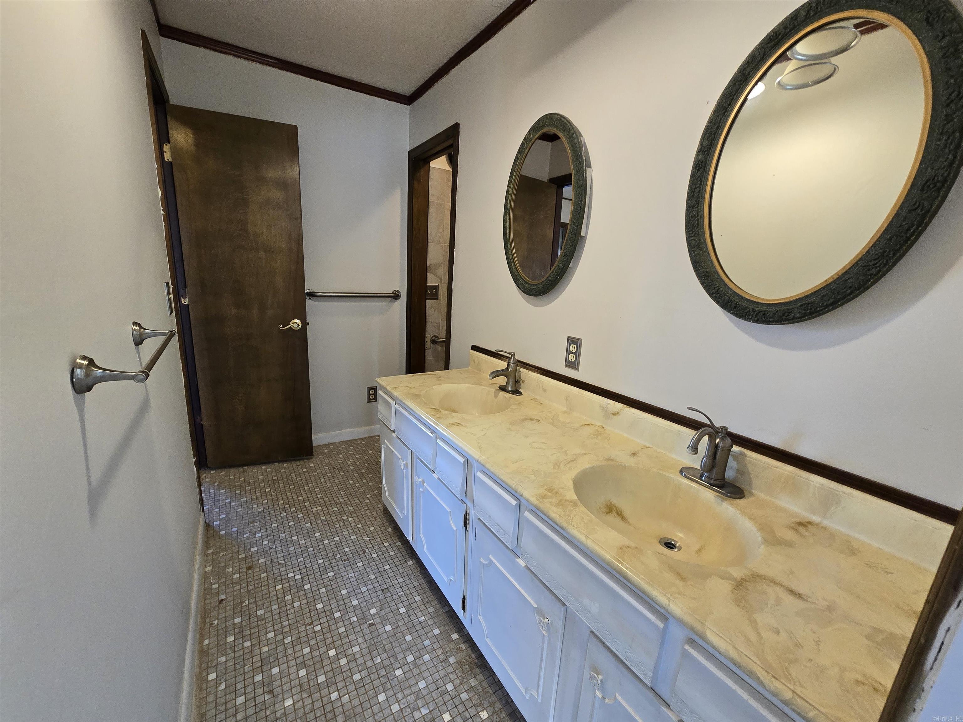 BRIARCLIFF - Residential