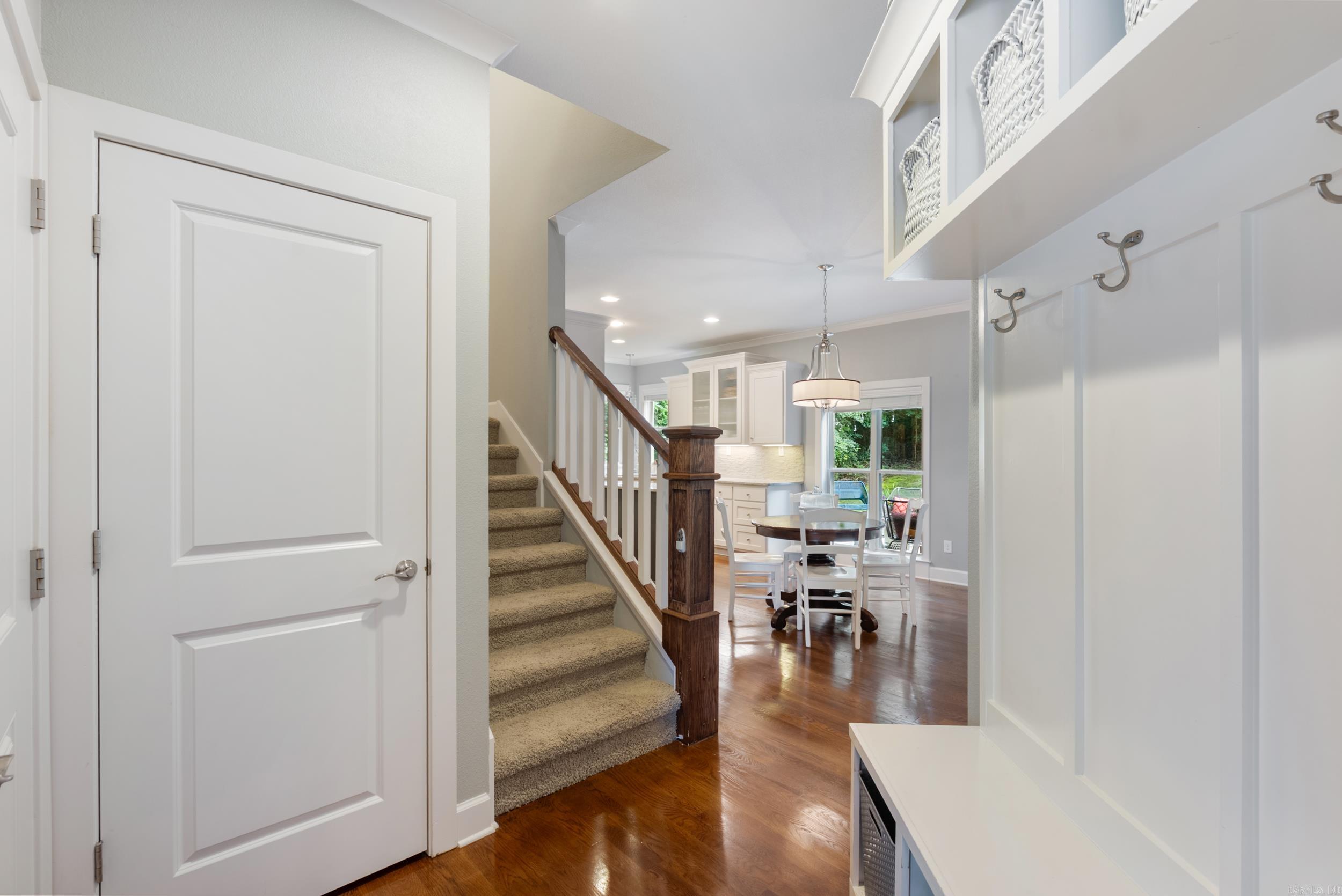 WOODLANDS EDGE - Residential