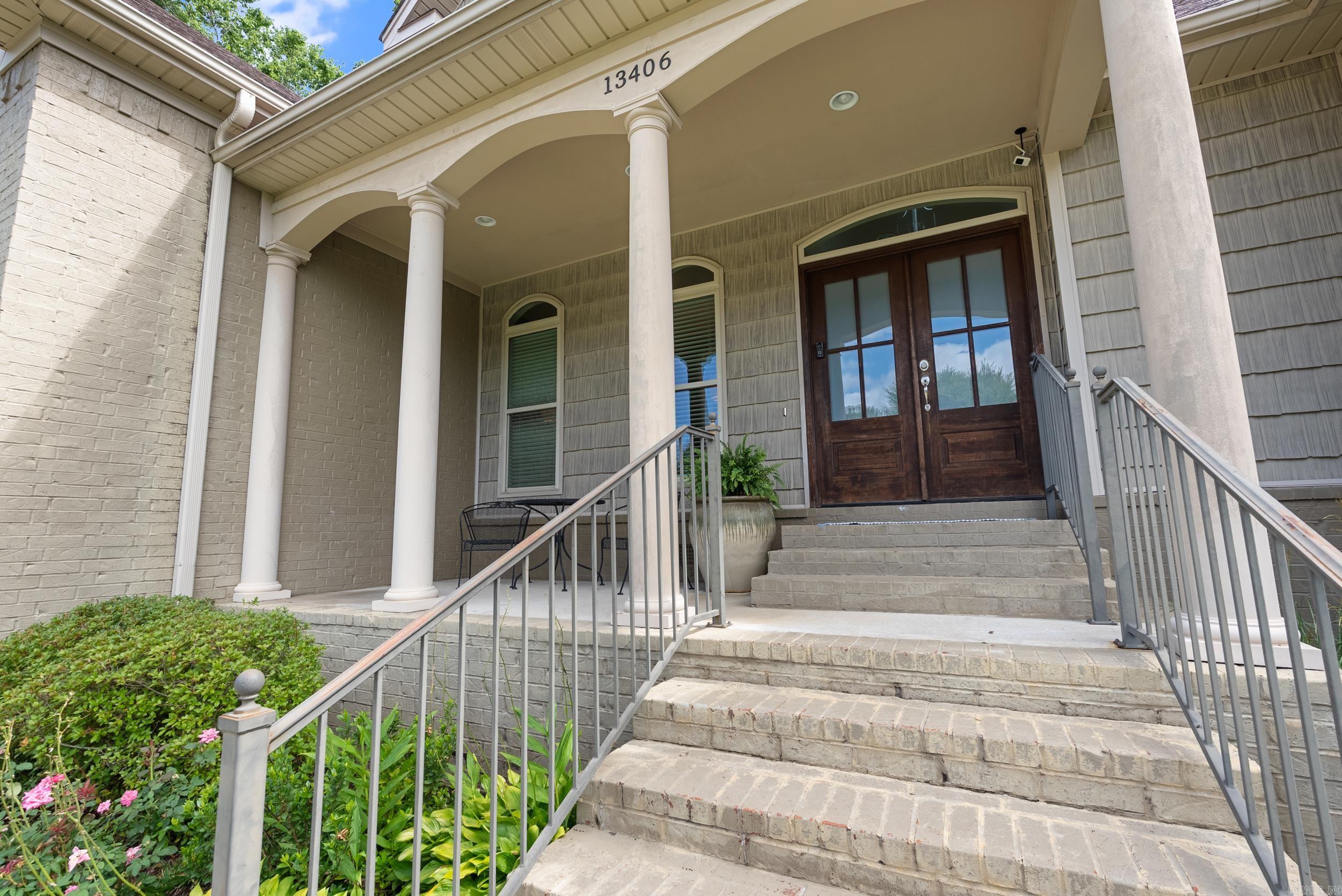 WOODLANDS EDGE - Residential