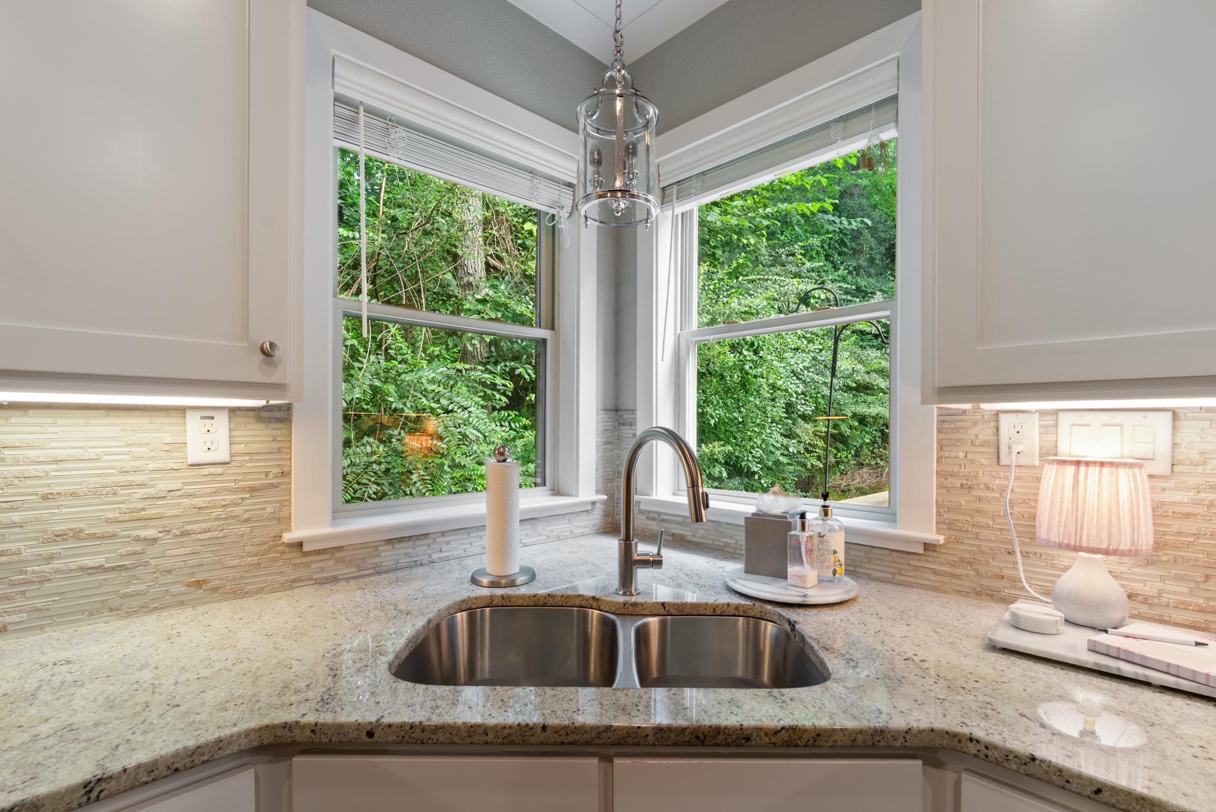 WOODLANDS EDGE - Residential