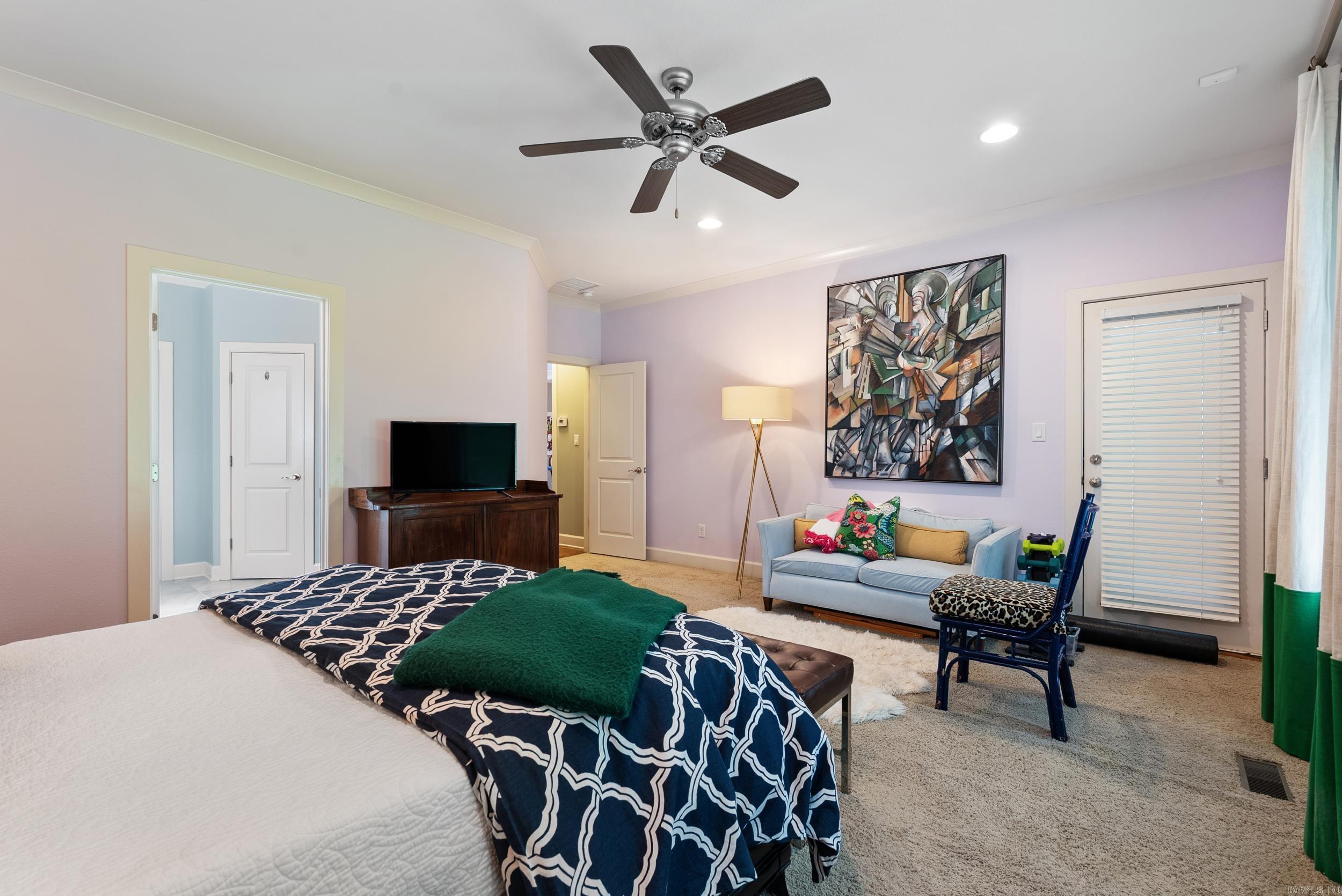 WOODLANDS EDGE - Residential