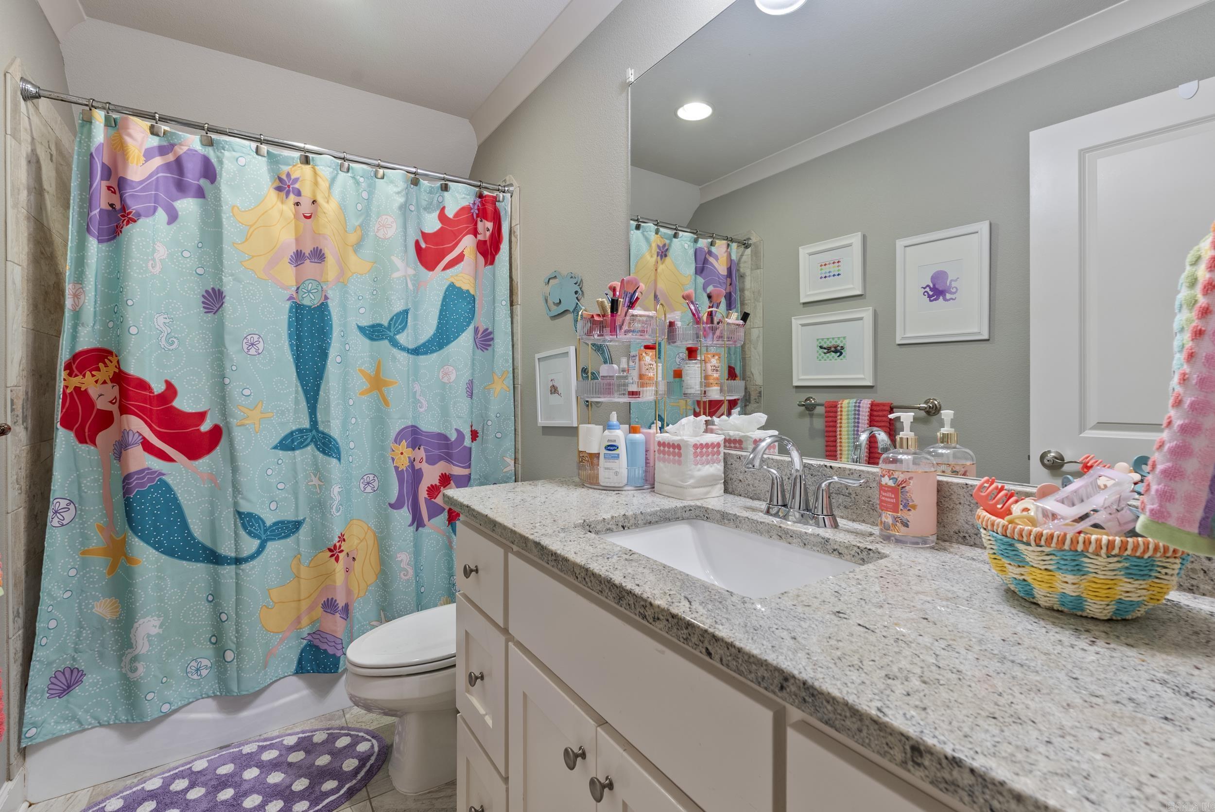 WOODLANDS EDGE - Residential