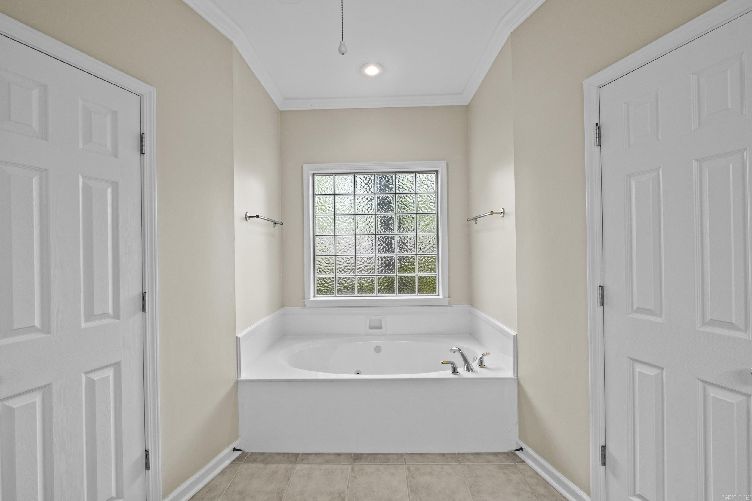 PEBBLE BEACH WOODS ADDN - Residential