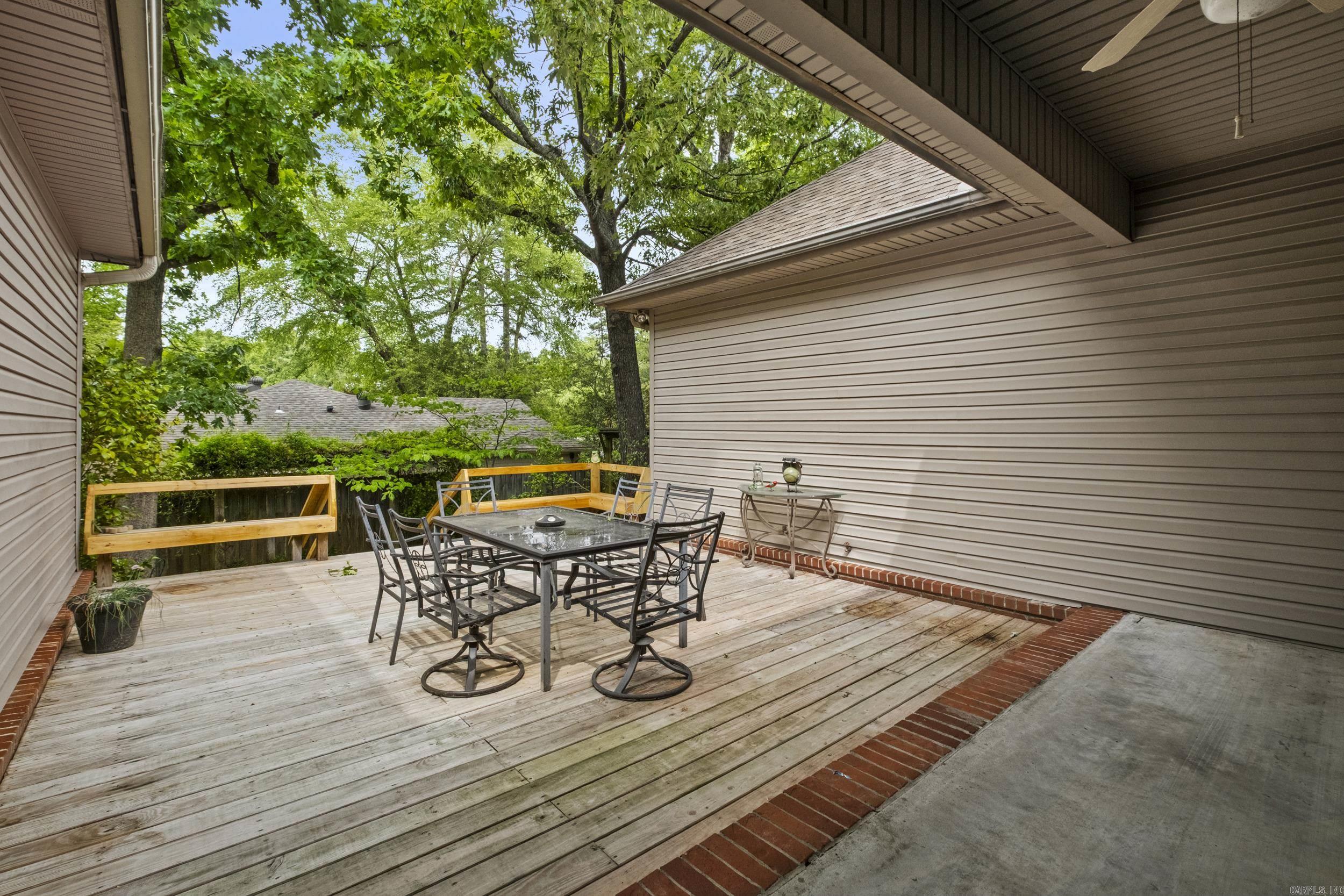 PEBBLE BEACH WOODS ADDN - Residential