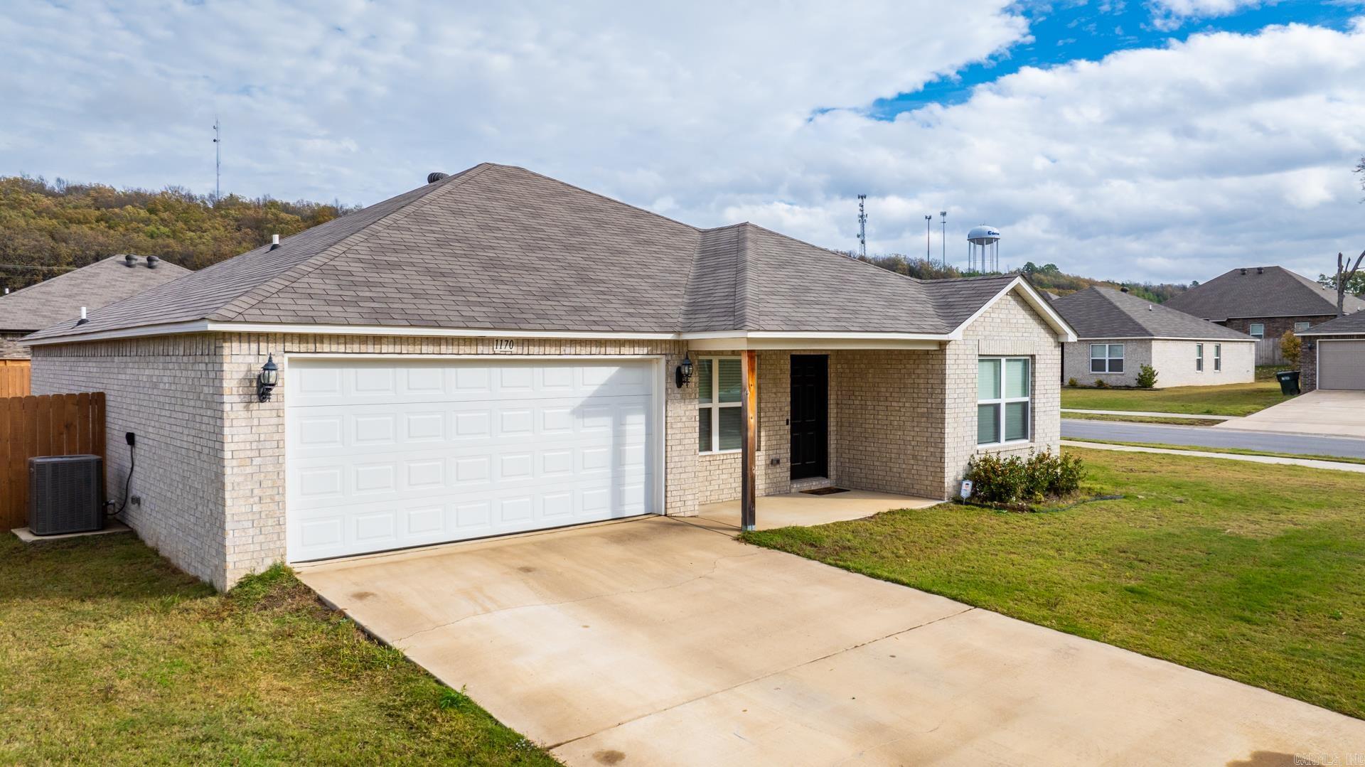 MUSEUM MEADOWS - Residential