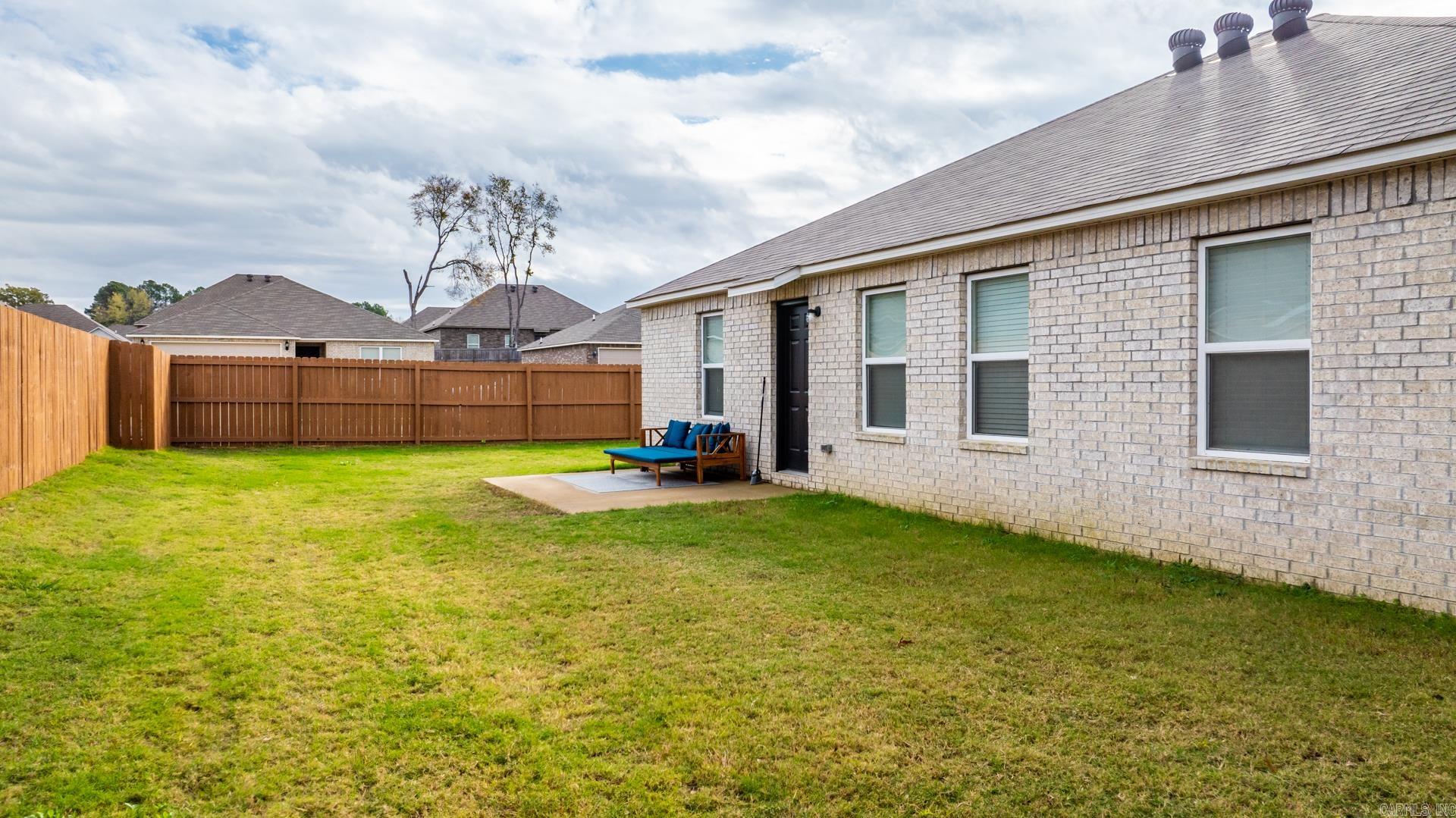 MUSEUM MEADOWS - Residential