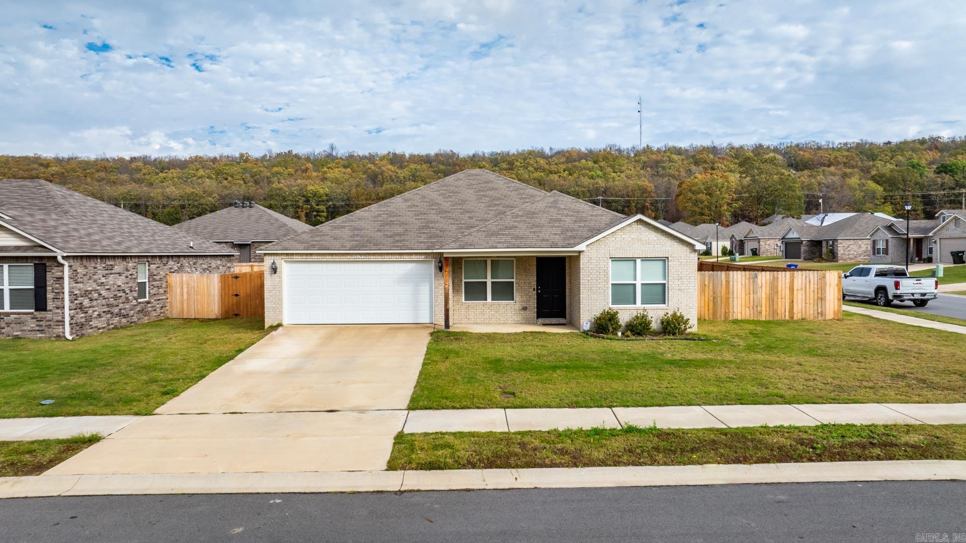MUSEUM MEADOWS - Residential