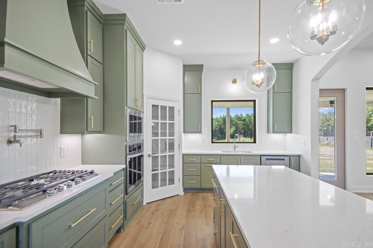 TIMBER POINT - Residential