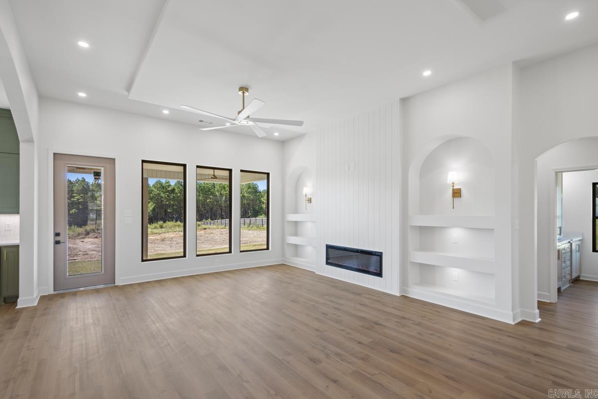 TIMBER POINT - Residential