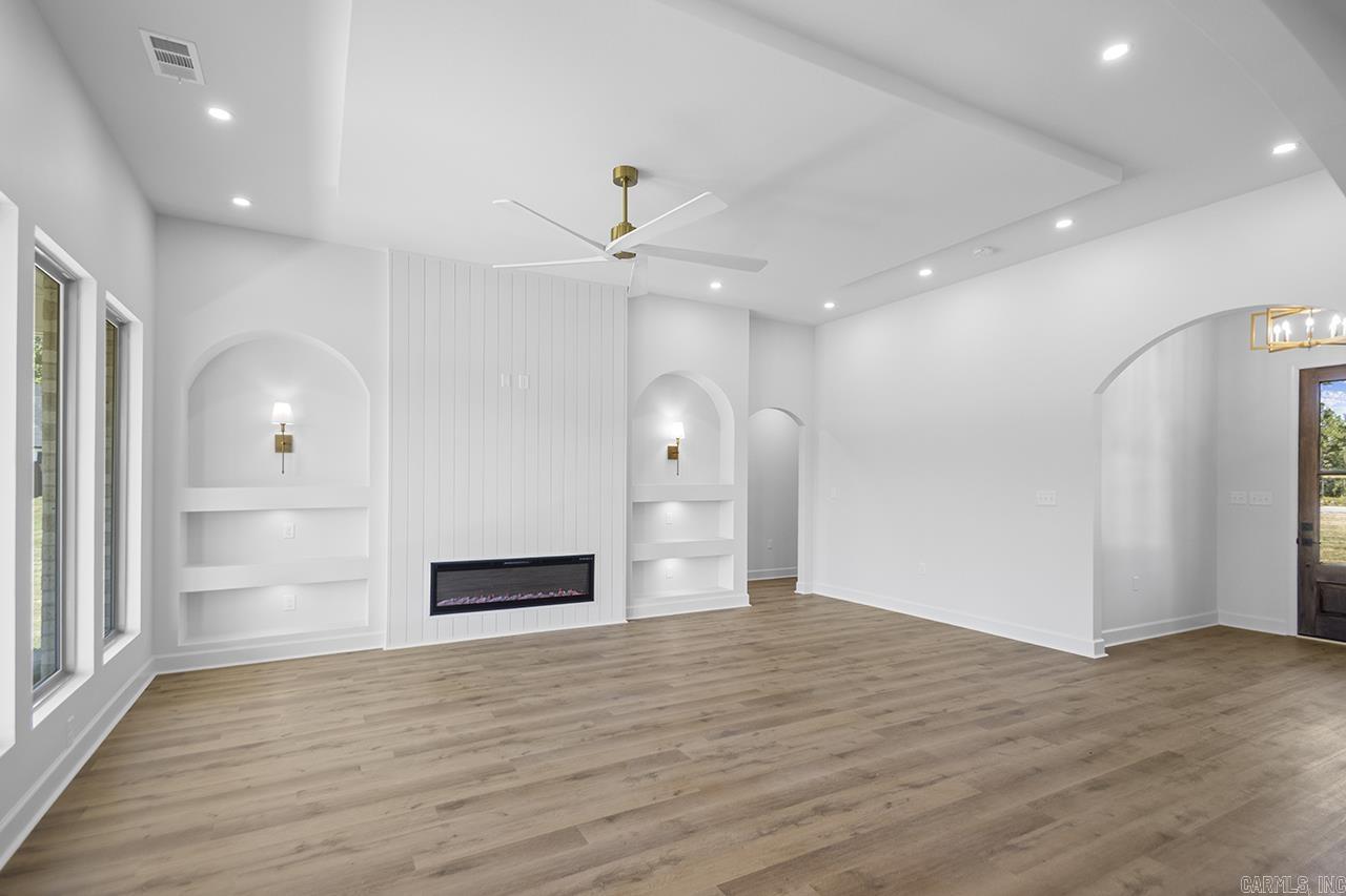 TIMBER POINT - Residential