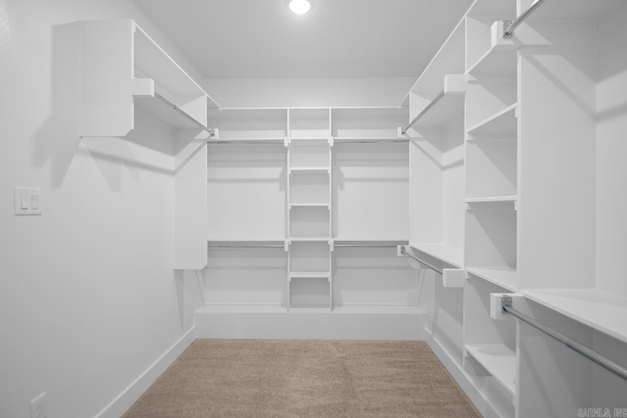 SPENCER CROSSING LLC - Residential