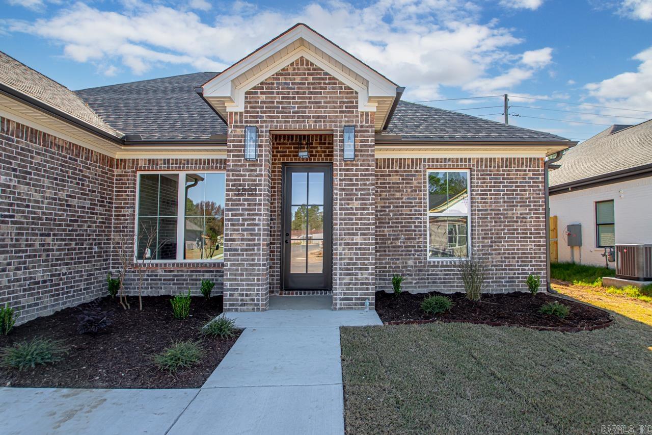 SPENCER CROSSING LLC - Residential